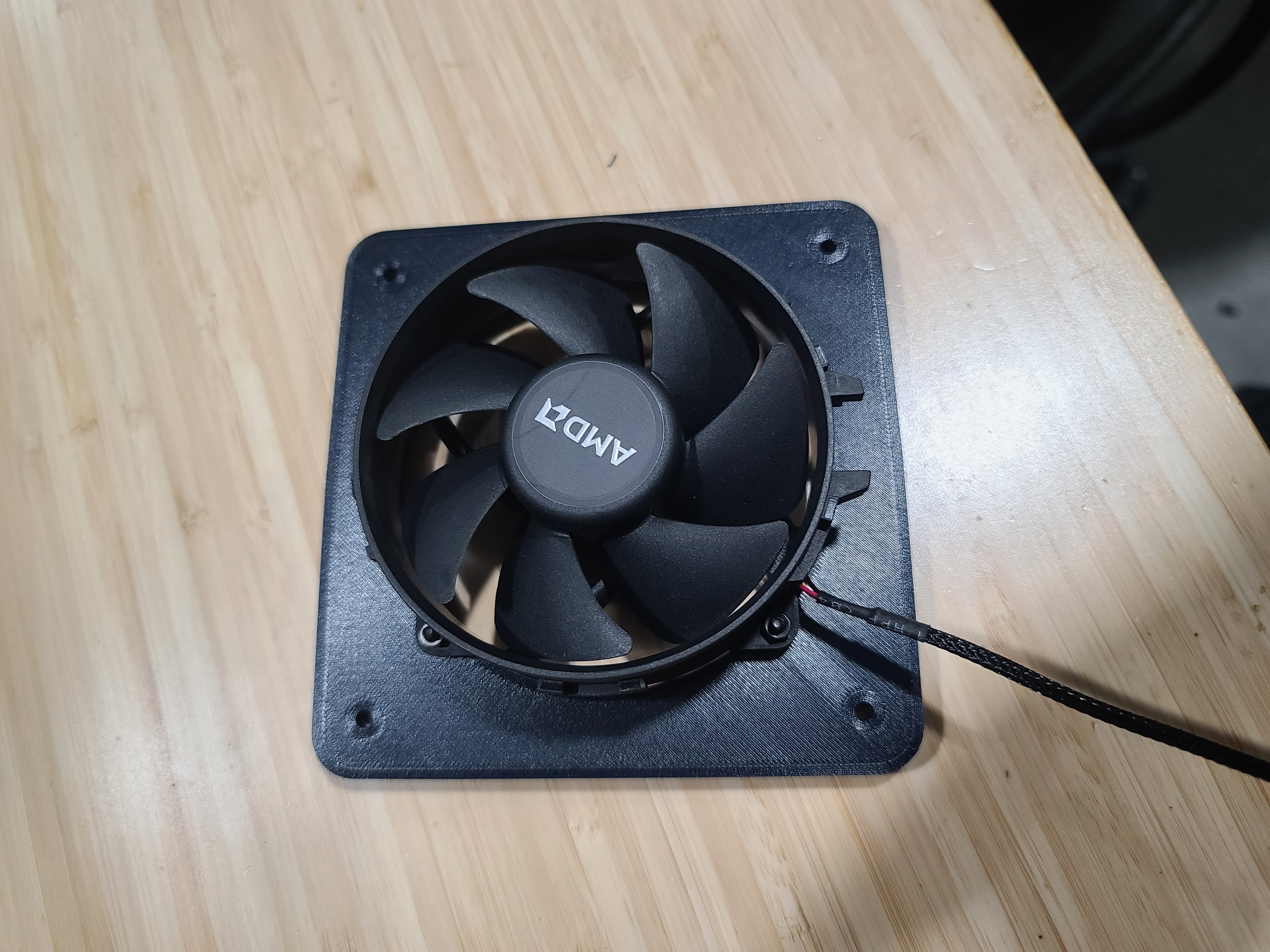 AMD Wraith Fan 120mm Adapter Plate