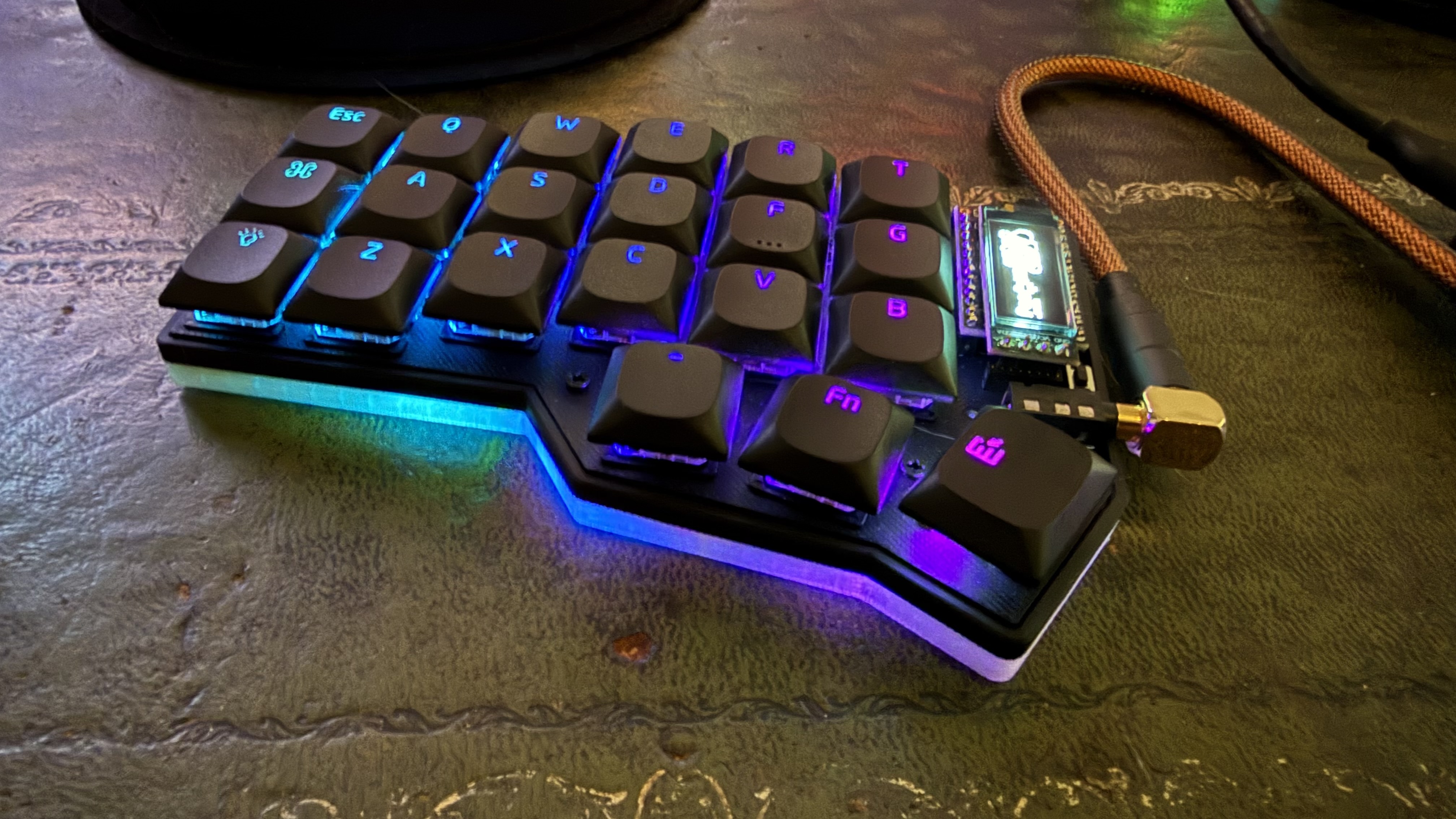 Corne V3 case