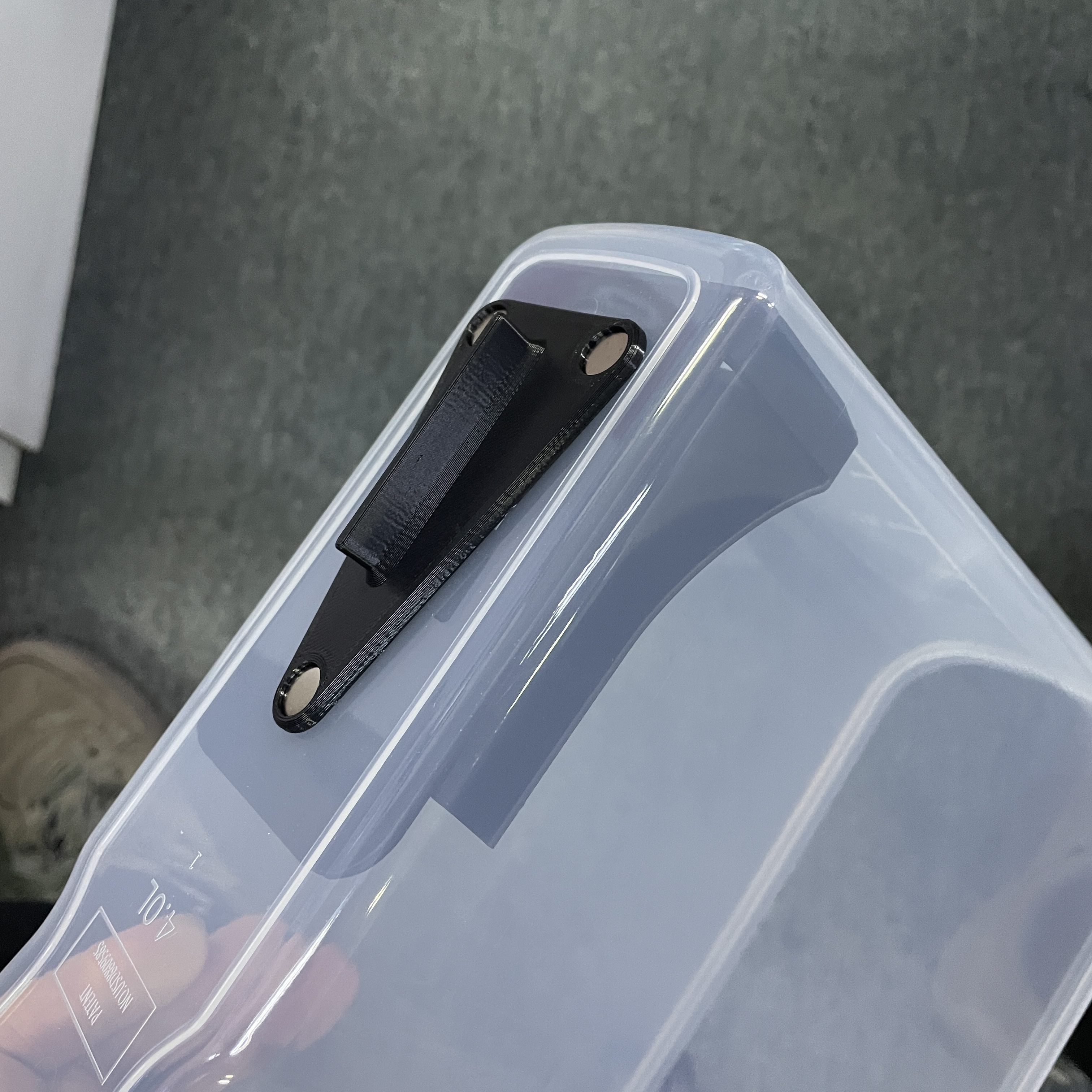 [REMIX] Filament Dry Box (Magnet Version)