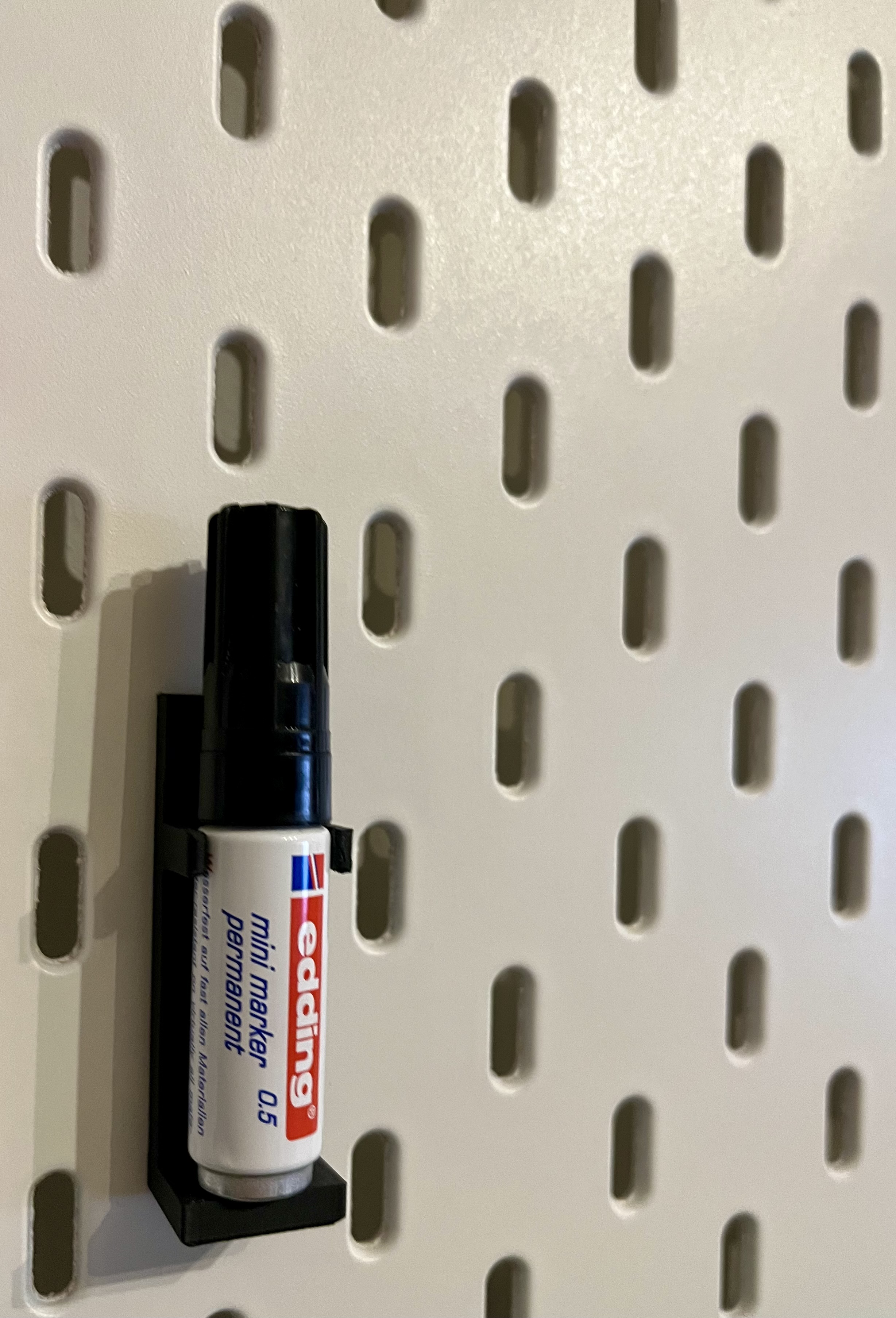 Mini Edding Holder for IKEA SKÅDIS