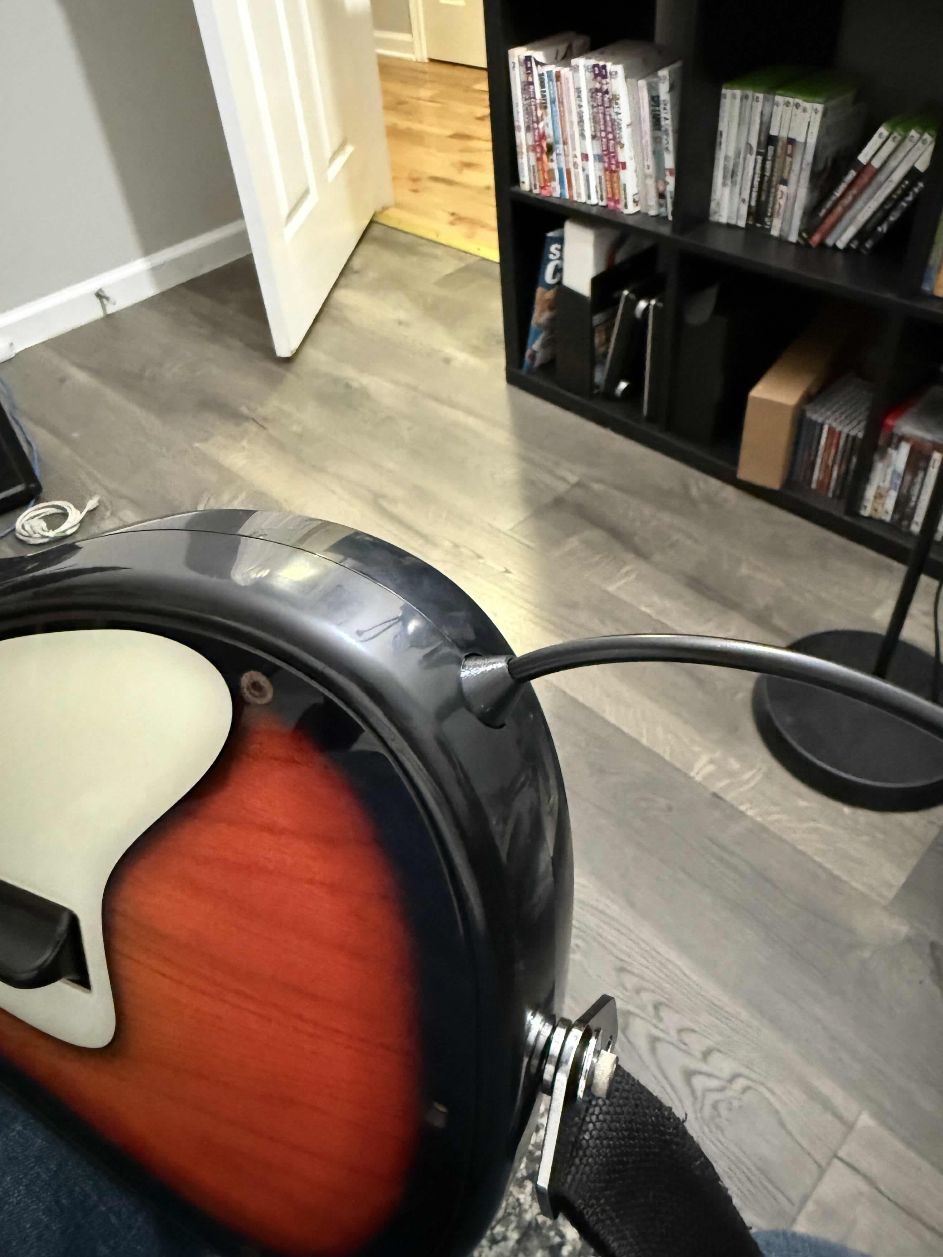Gitadora Guitar Cable Relief