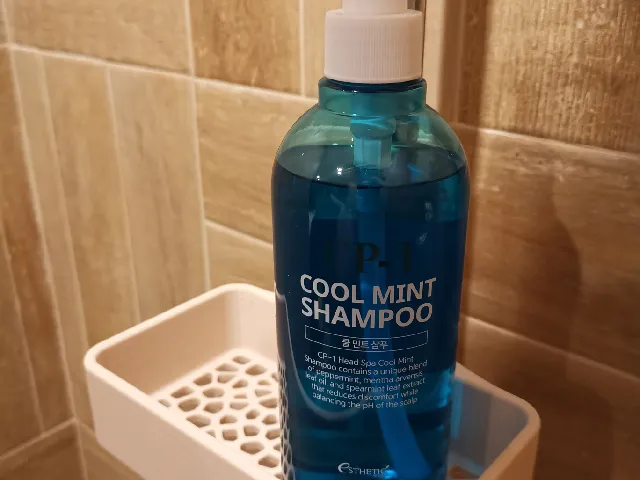Voronoi Shower Shelf (Shower Pole Mount) (Remix)