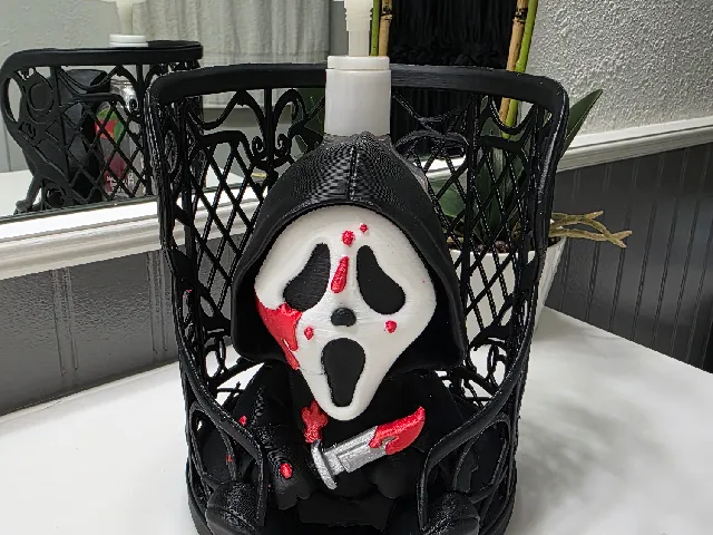 FULL COLOR Ghostface Scream Bath Body Works Soap Holder