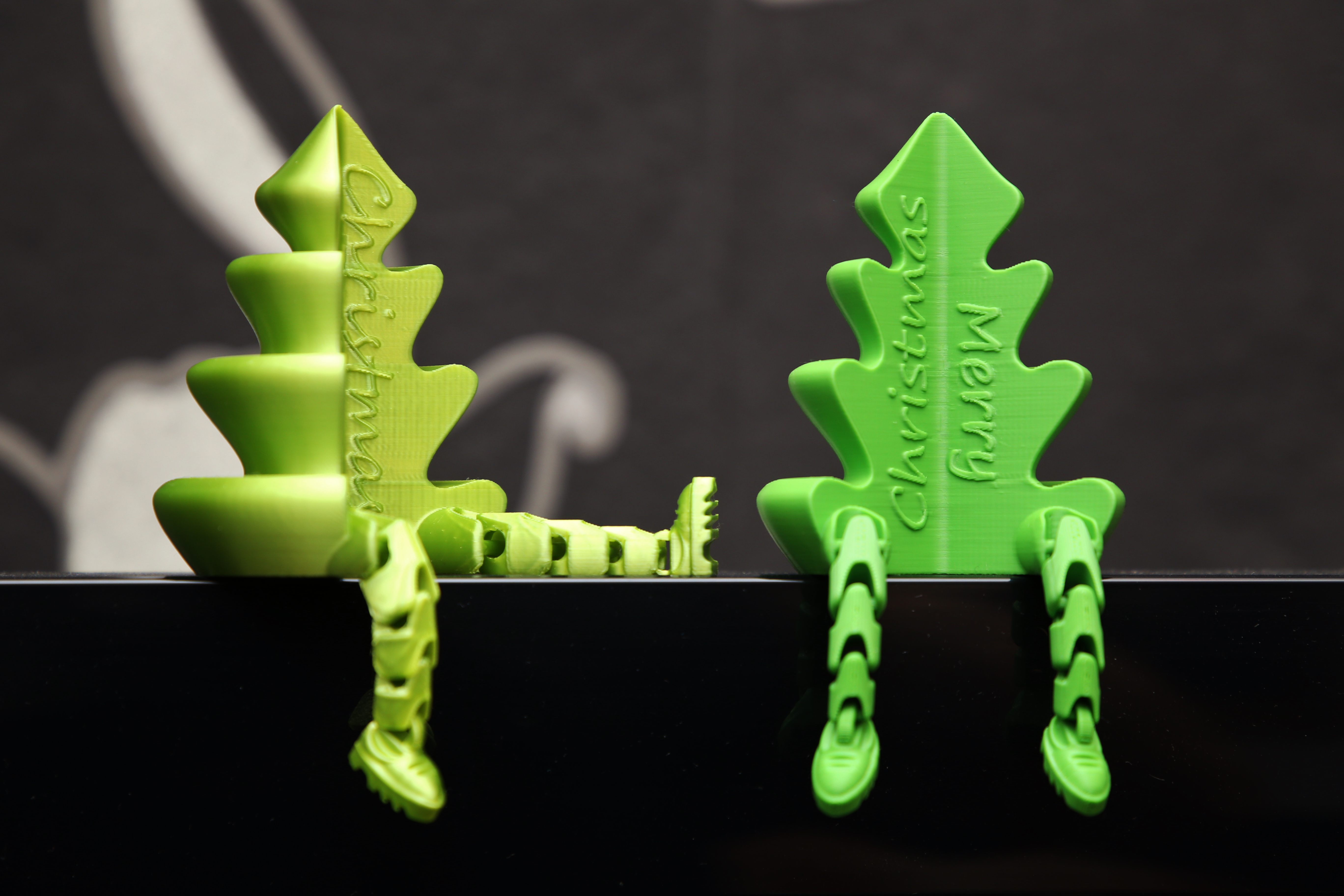 Christmas tree with articulated legs