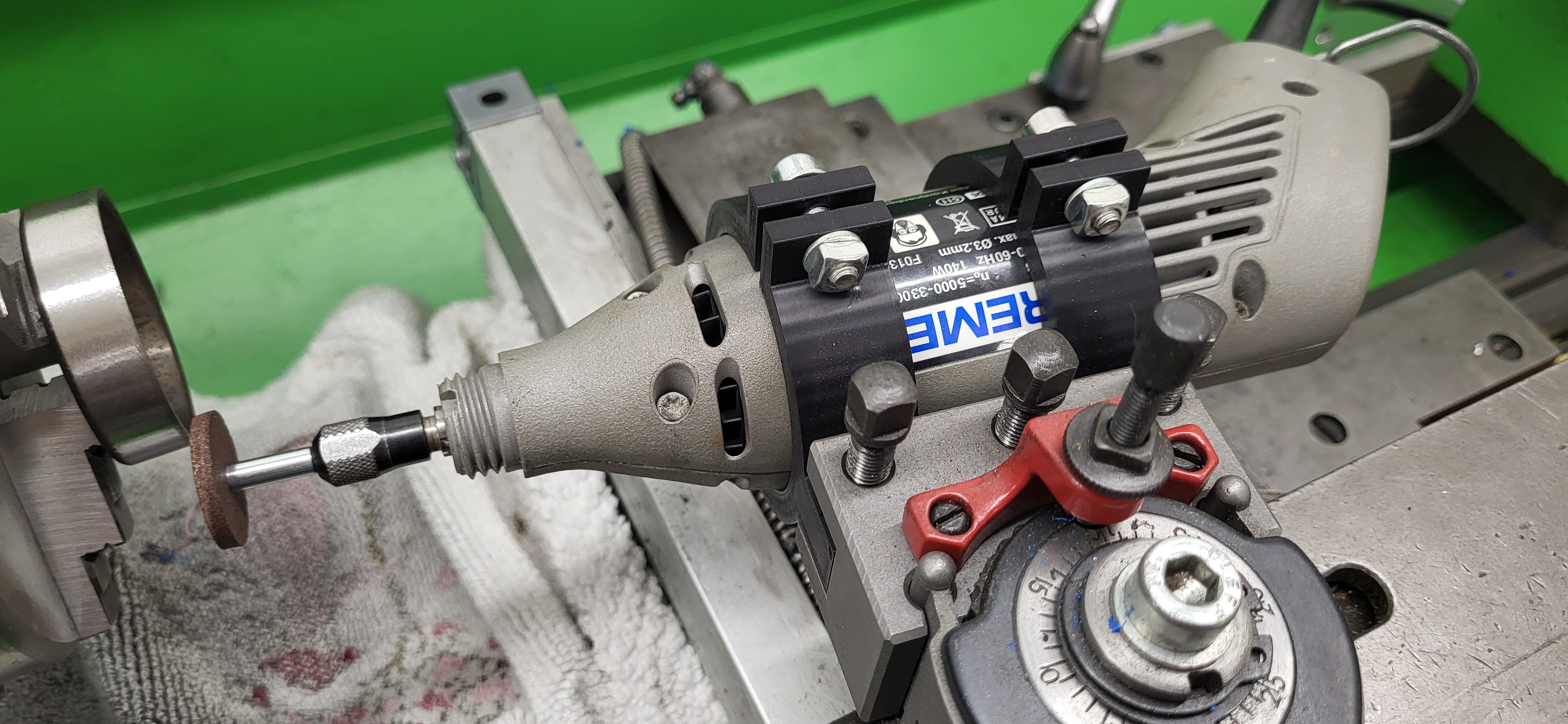 Dremel holder for a Lathe: Multifix Ab