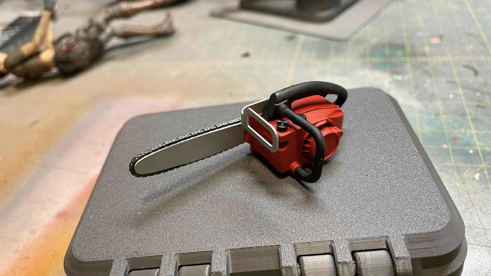 Model of chainsaw 1/10 Homelite XL2
