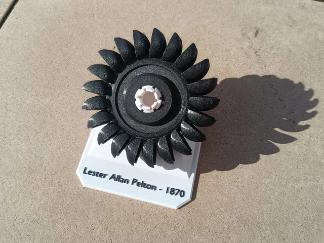 Pelton turbine desk model