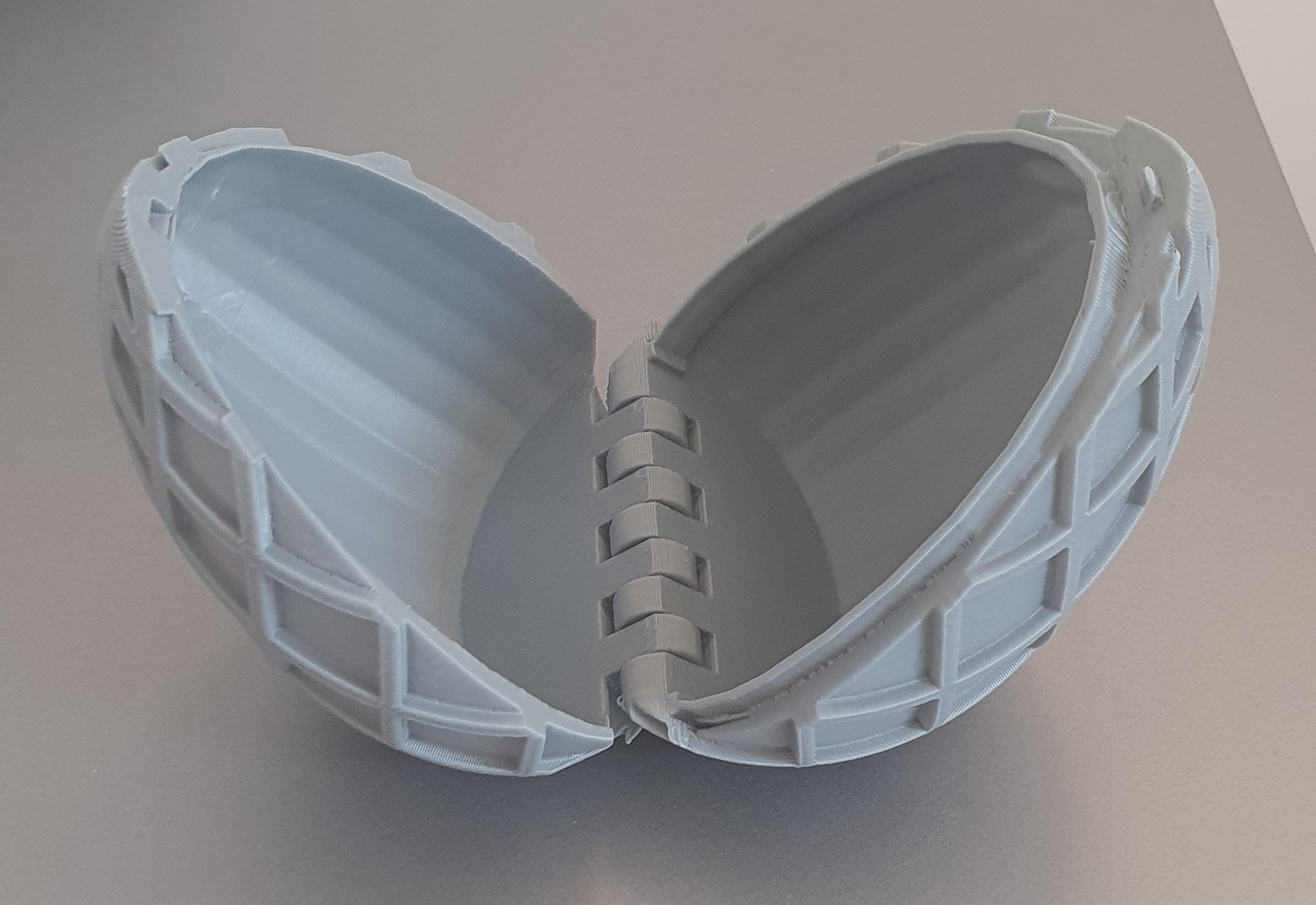 Miniatura 2 do modelo 3D Faber Egg Box
