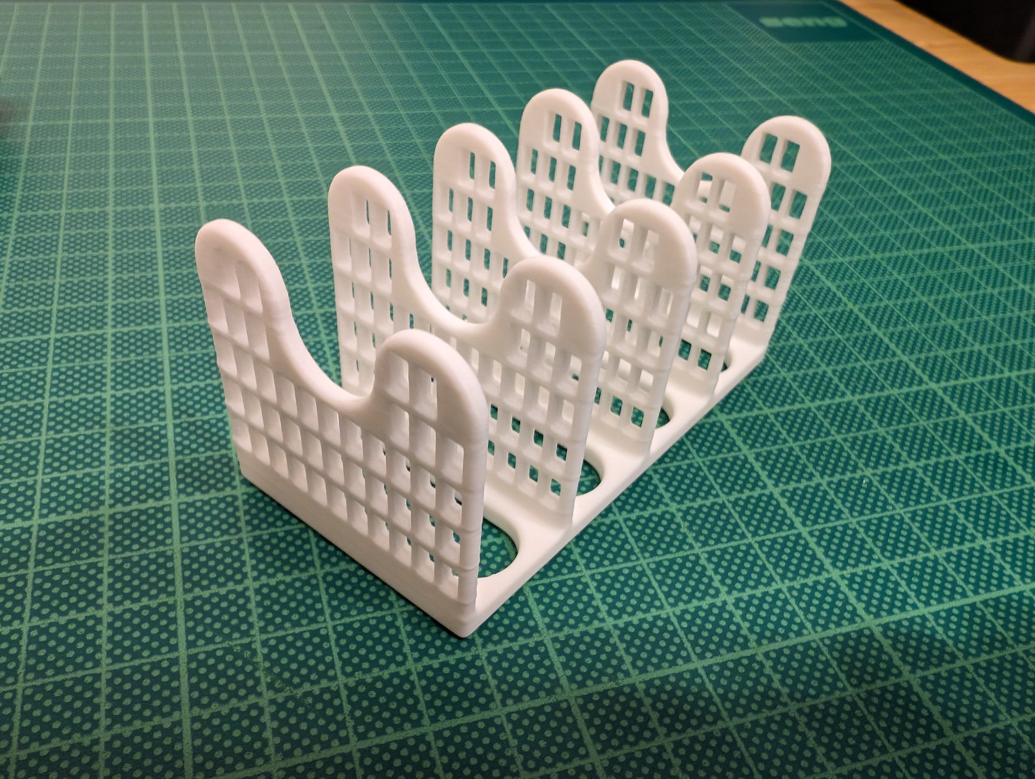 Cutting Board Stand