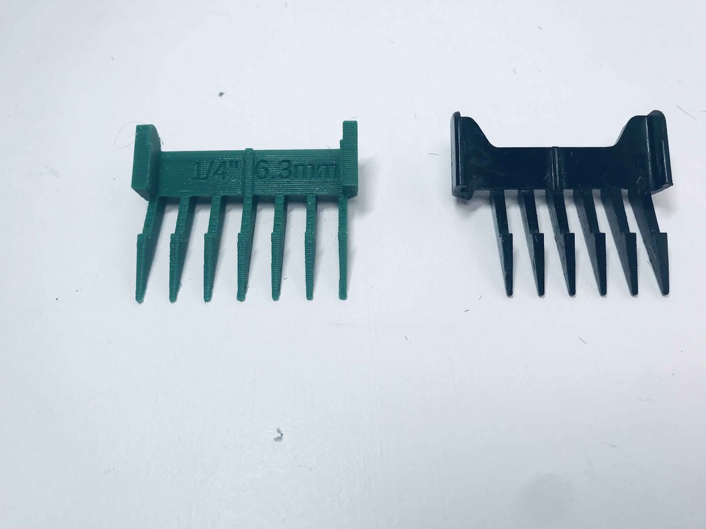 Miniatura 5 do modelo 3D Oster Fast Feed Clipper Combs