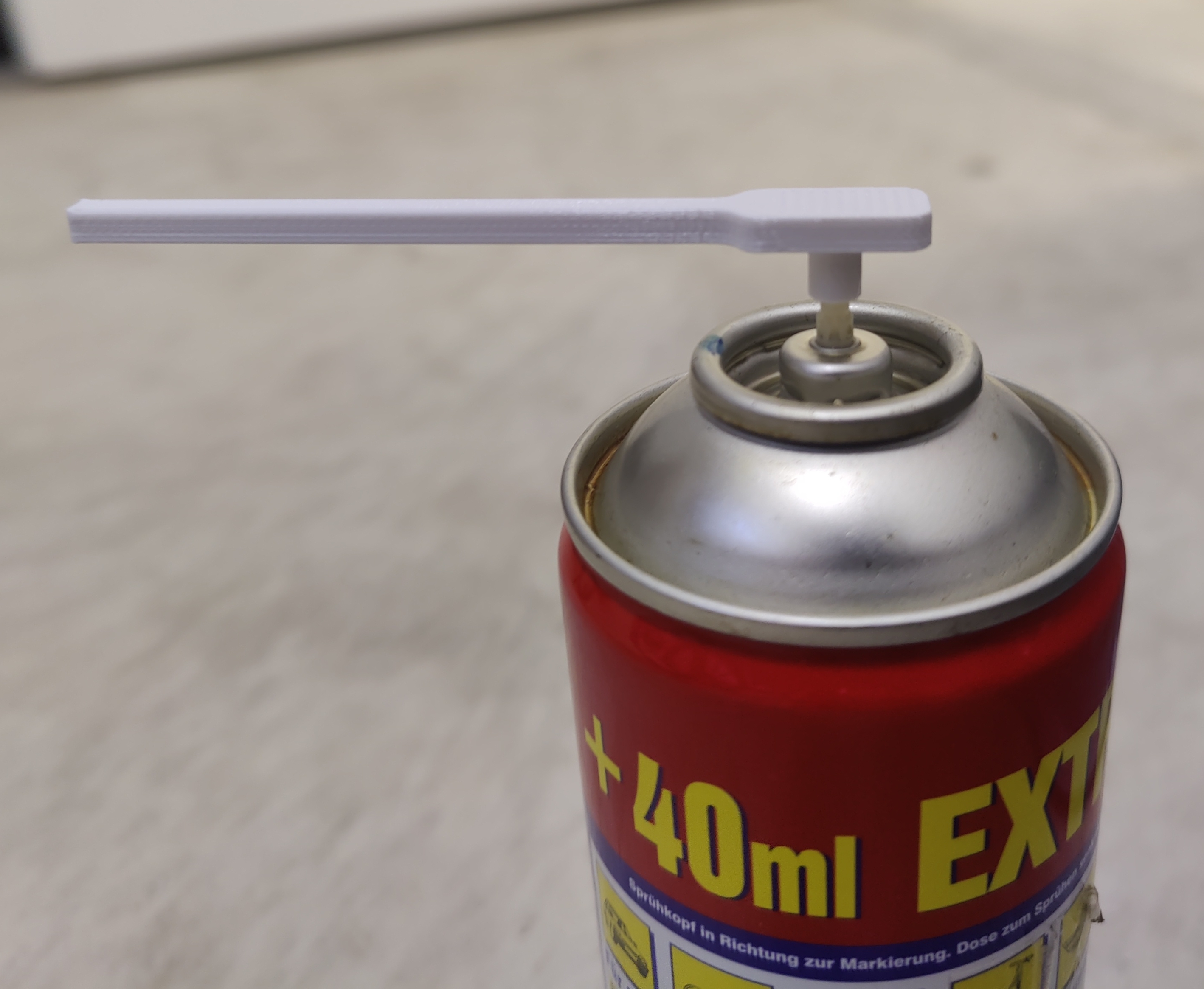 Sprührohr/ spray tube (for WD40)