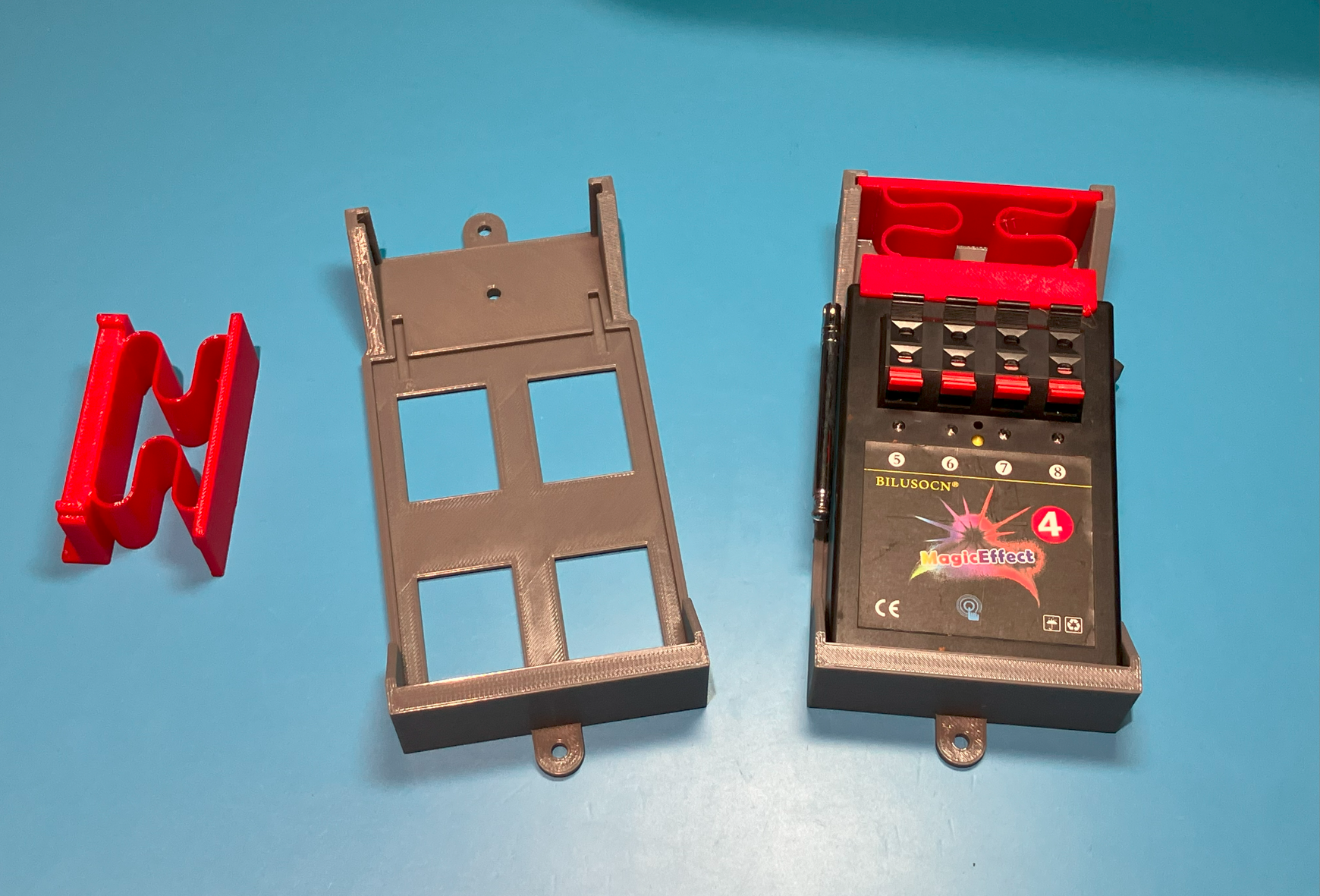 Bilusocn Fireworks Ignition Module: 4 Cue Bracket