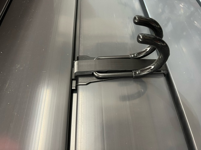 Amazon/Ali Express slatwall hook lock for Proslat slat wall.