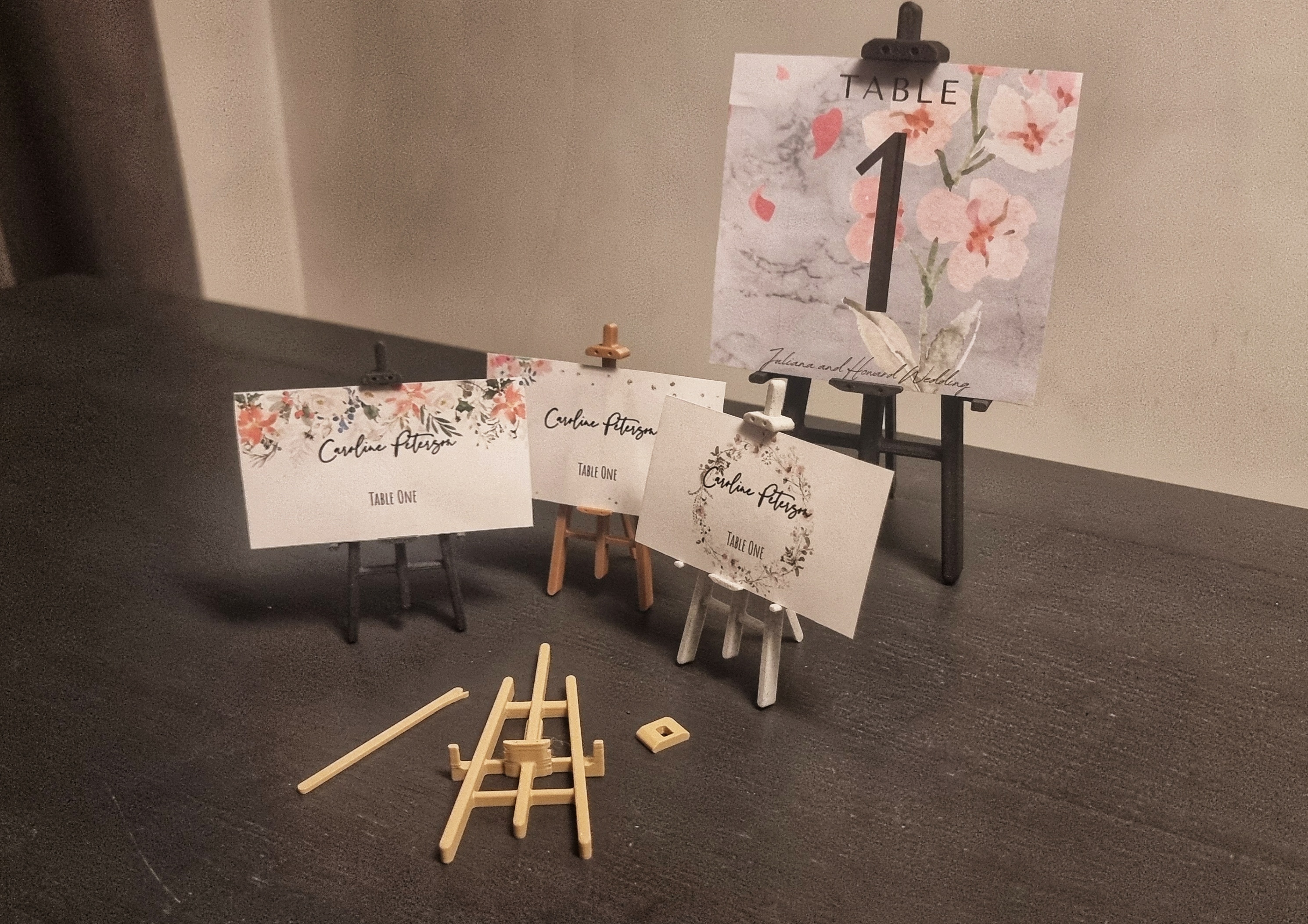 Table & Placement Card Holder Easel