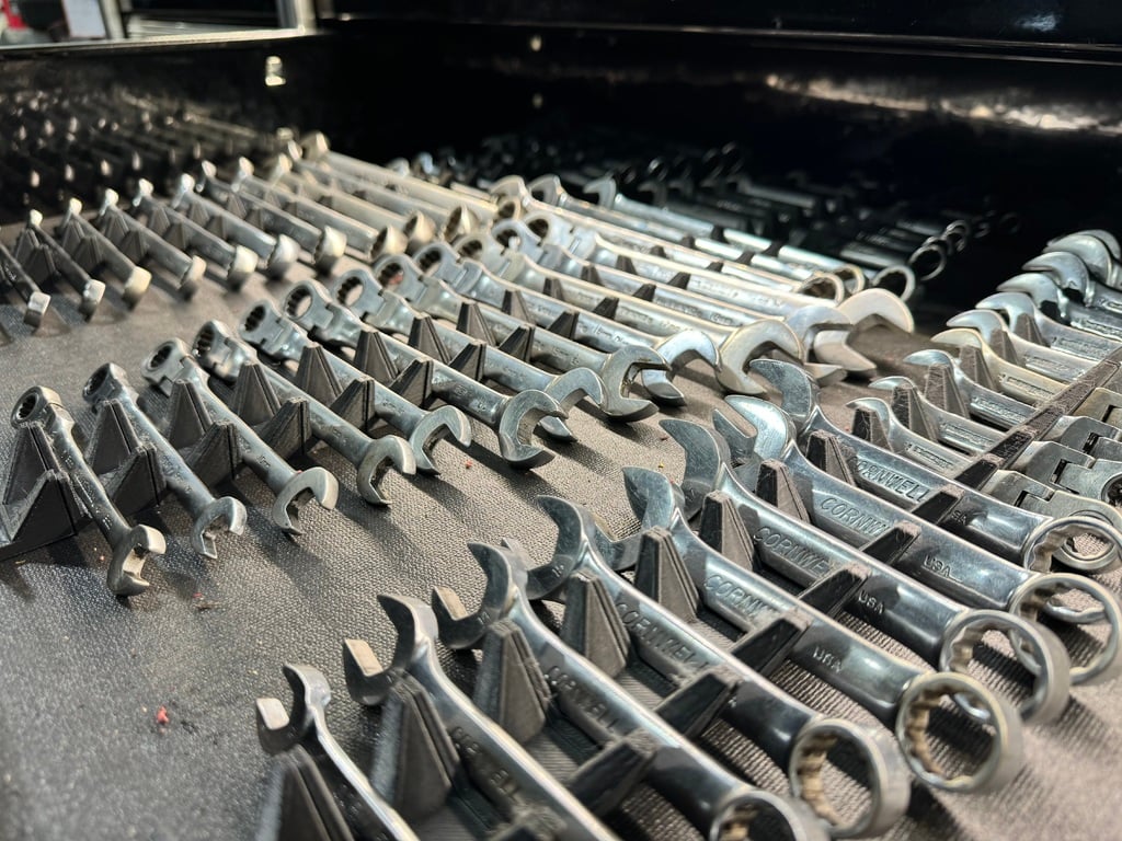 Wrench Holder extendable