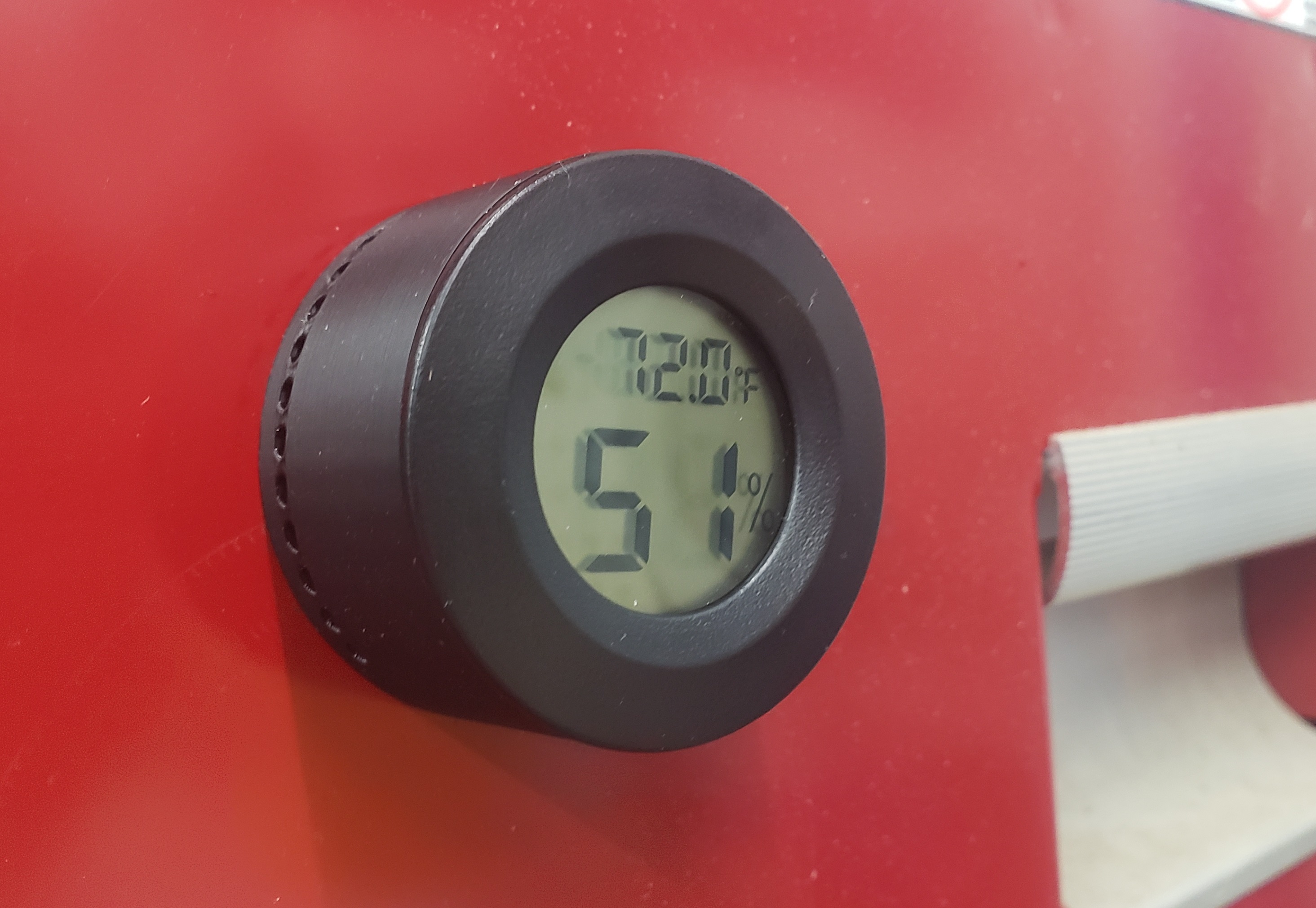 Mini Hygrometer/Thermometer Magnetic Mount (Remix)