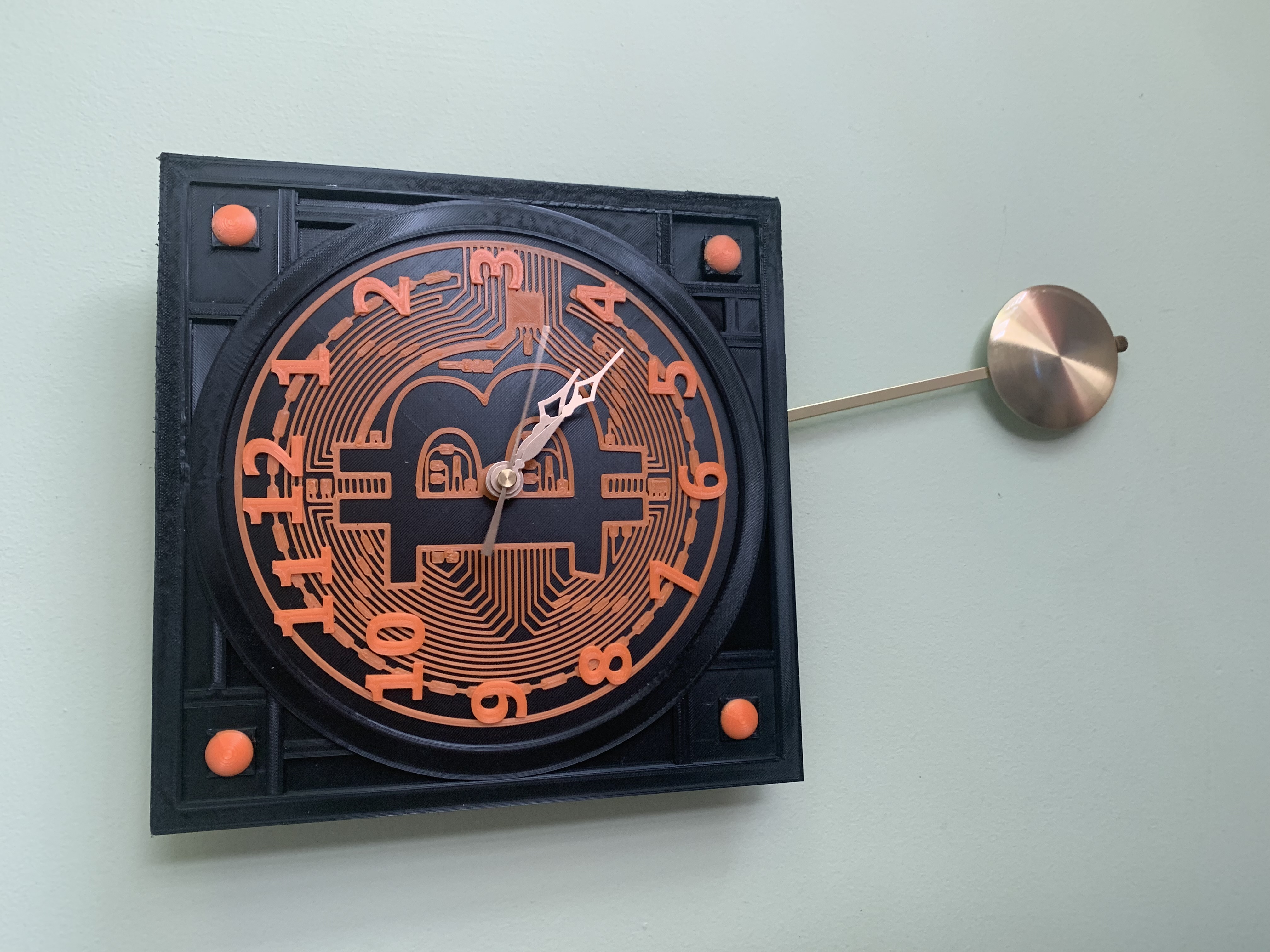 Bitcoin Pendulum Clock