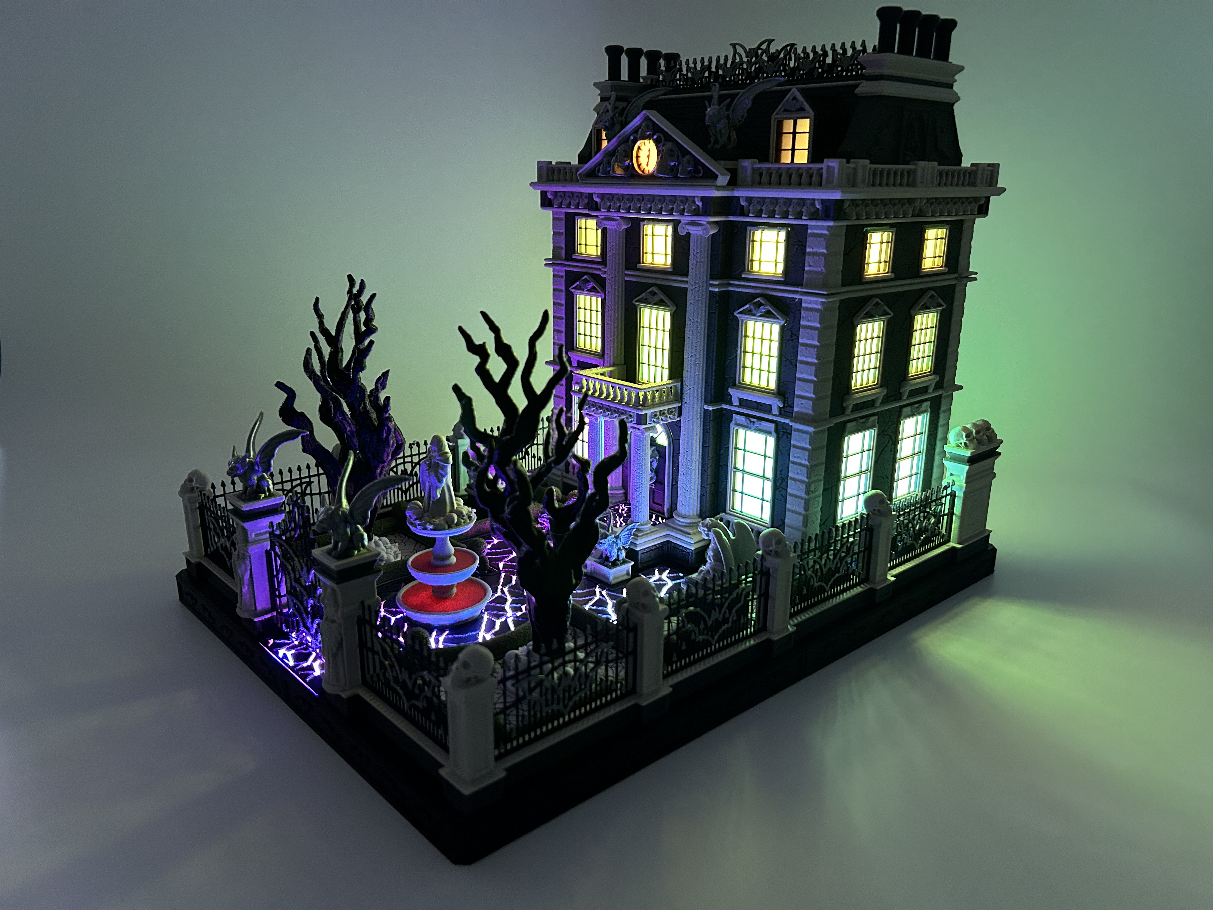 THE HAUNTED MANOR — miniatura 21