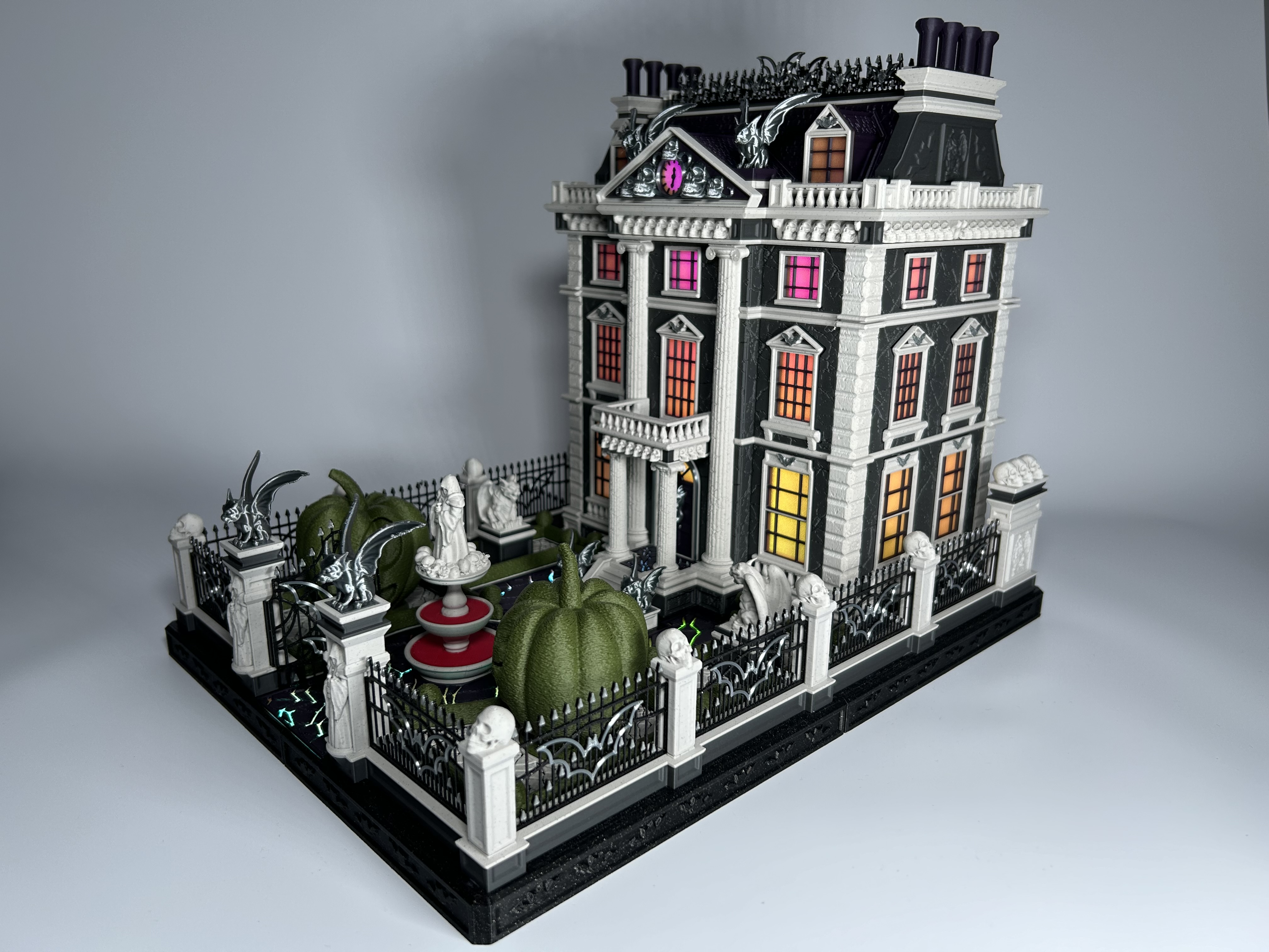 THE HAUNTED MANOR — miniatura 22