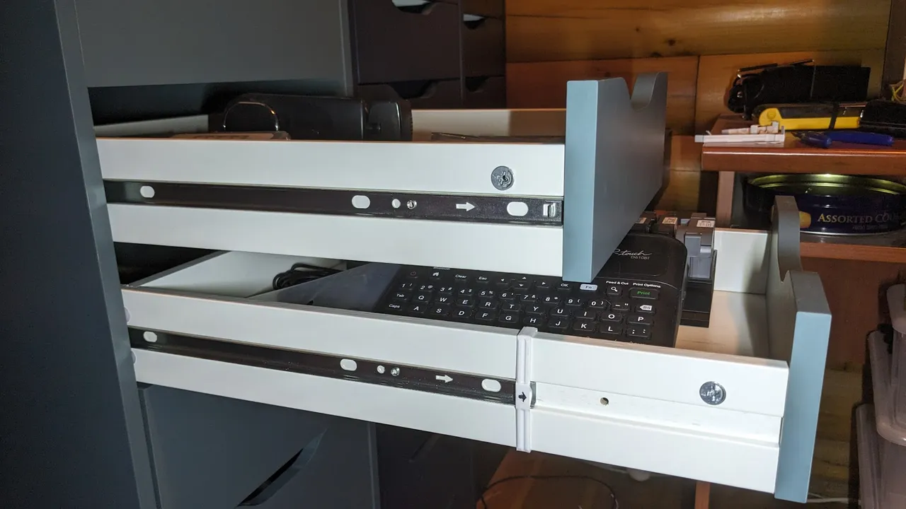 ユキエーテル整理中ページです Ikea Alex full drawer extension by Daniel Gladyshev | Download