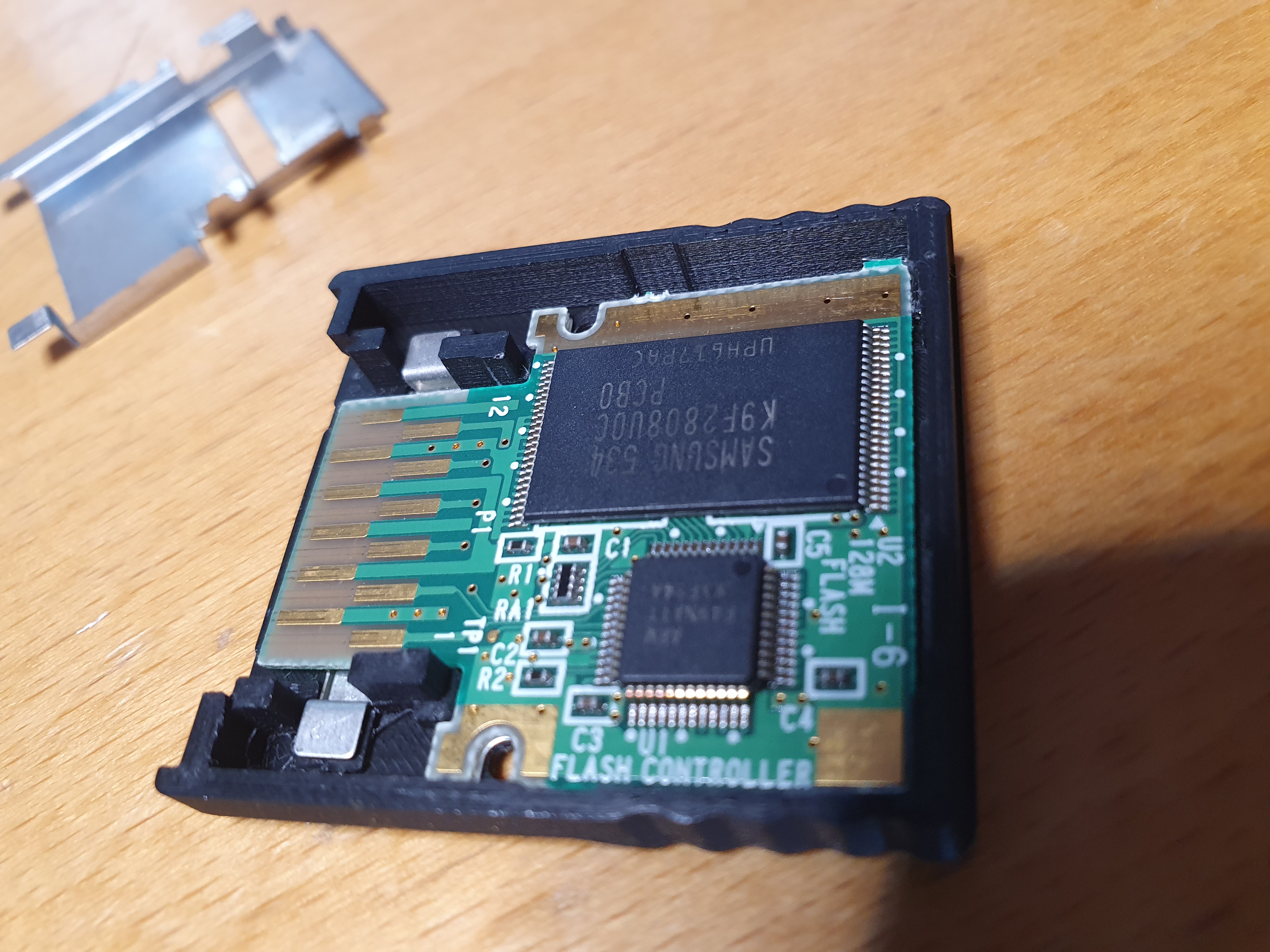 Gamecube Memory Card 1019 Shell — thumbnail 3