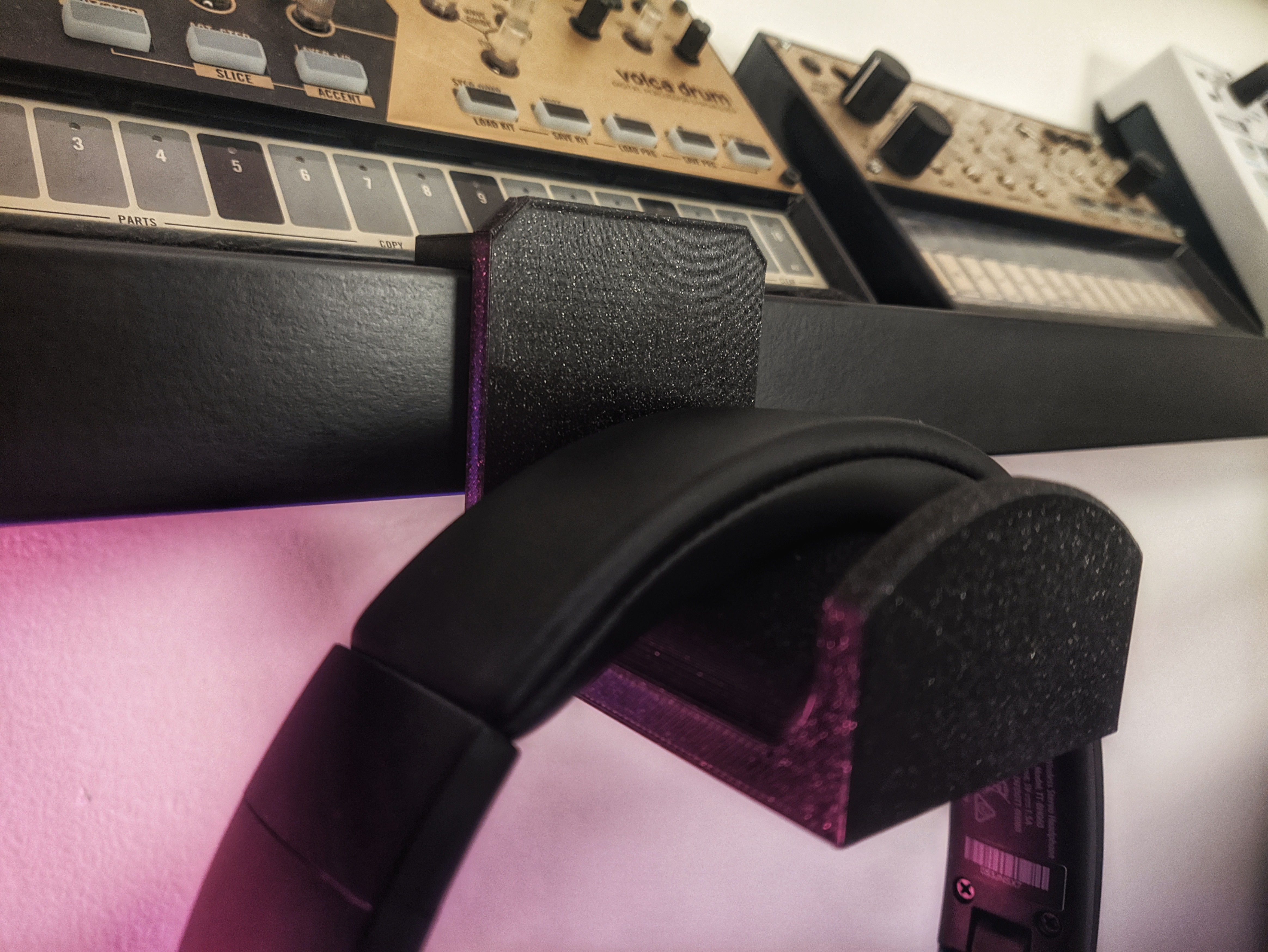 Headphone Holder - Ikea Mosslanda shelf 3D model thumbnail