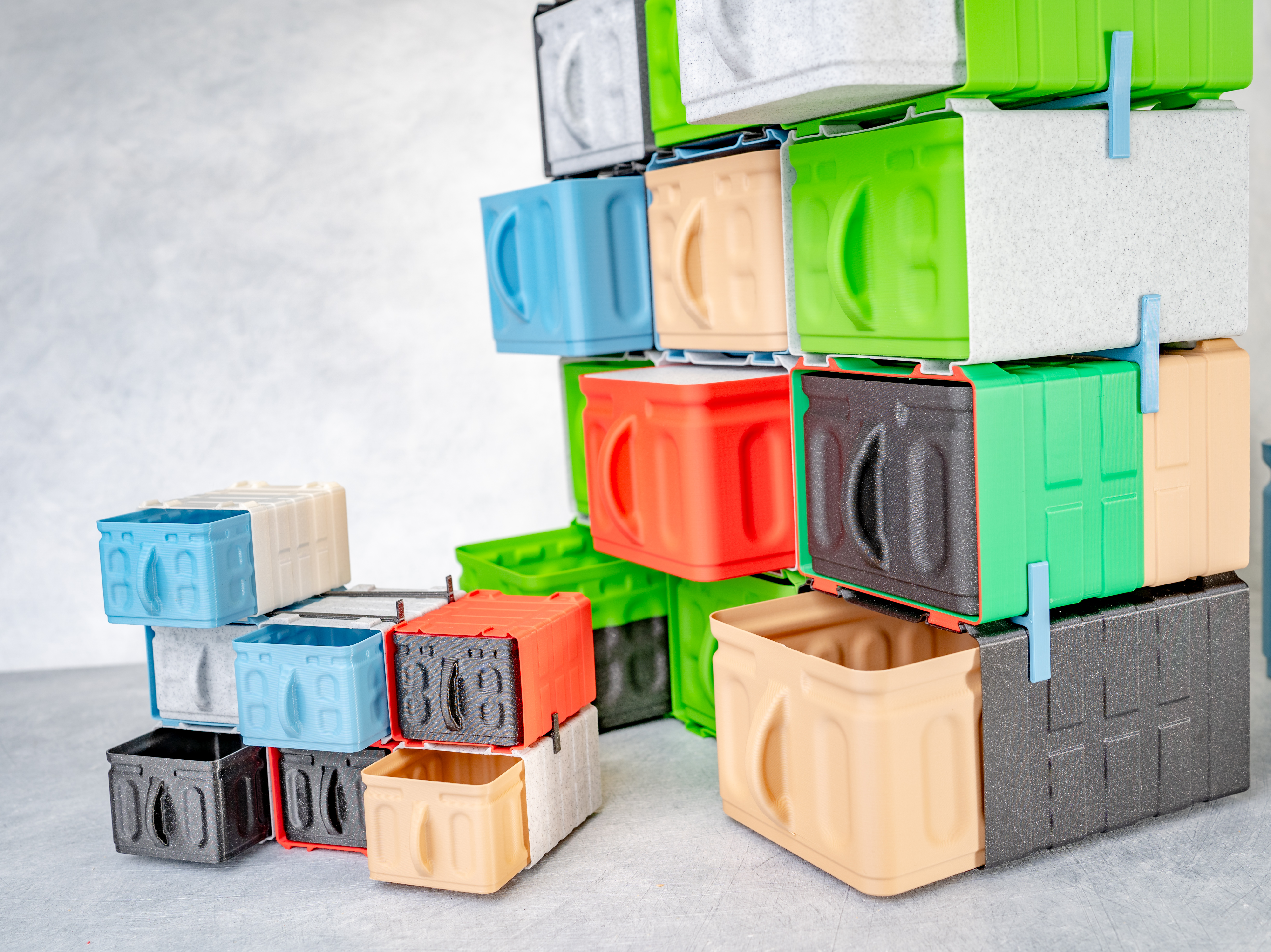 Miniatura 2 do modelo 3D Stackable Container Shelf System + Vasemode! (Part2)