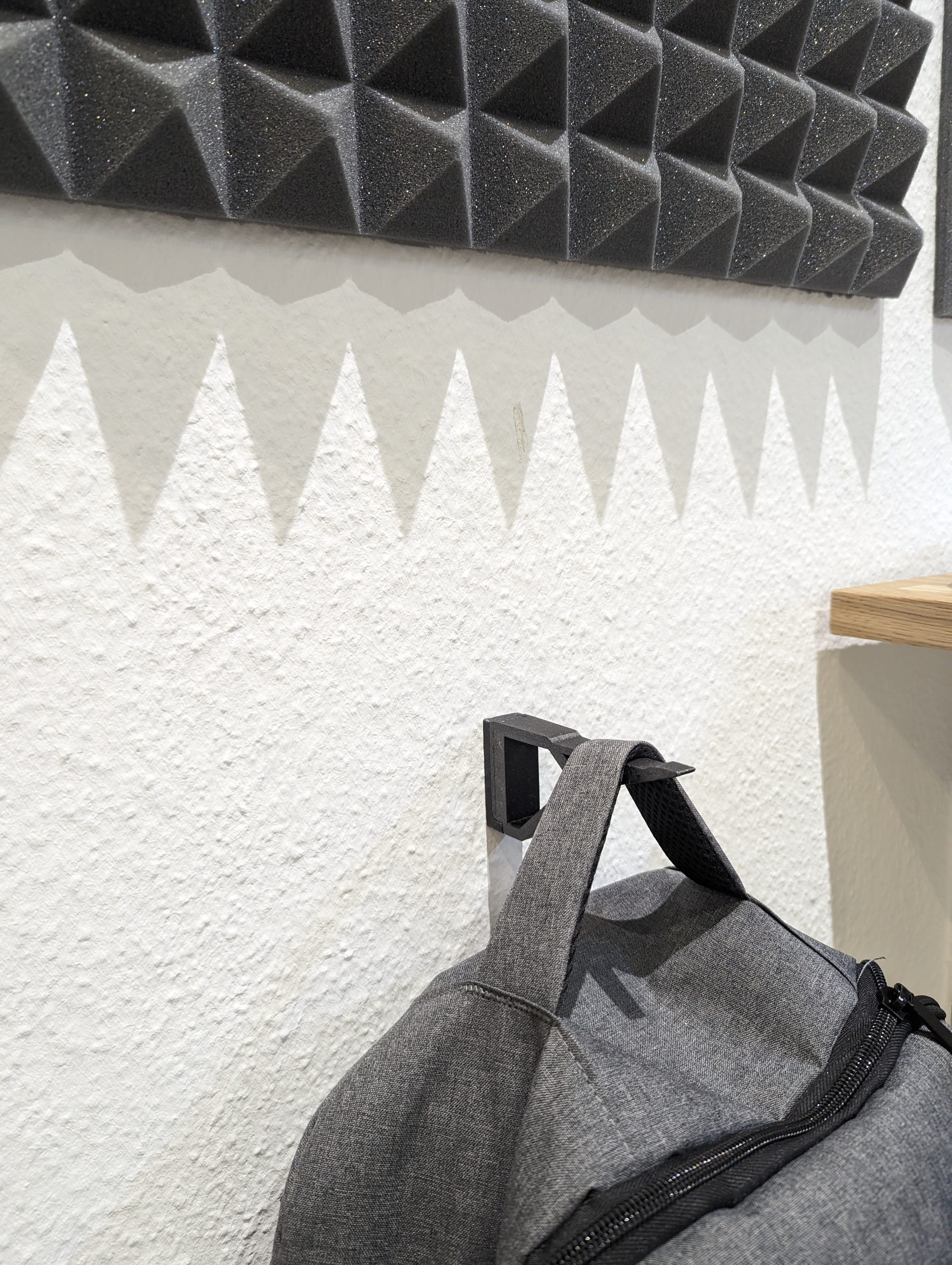 Miniatura 4 do modelo 3D Hook with invisible Wallmount