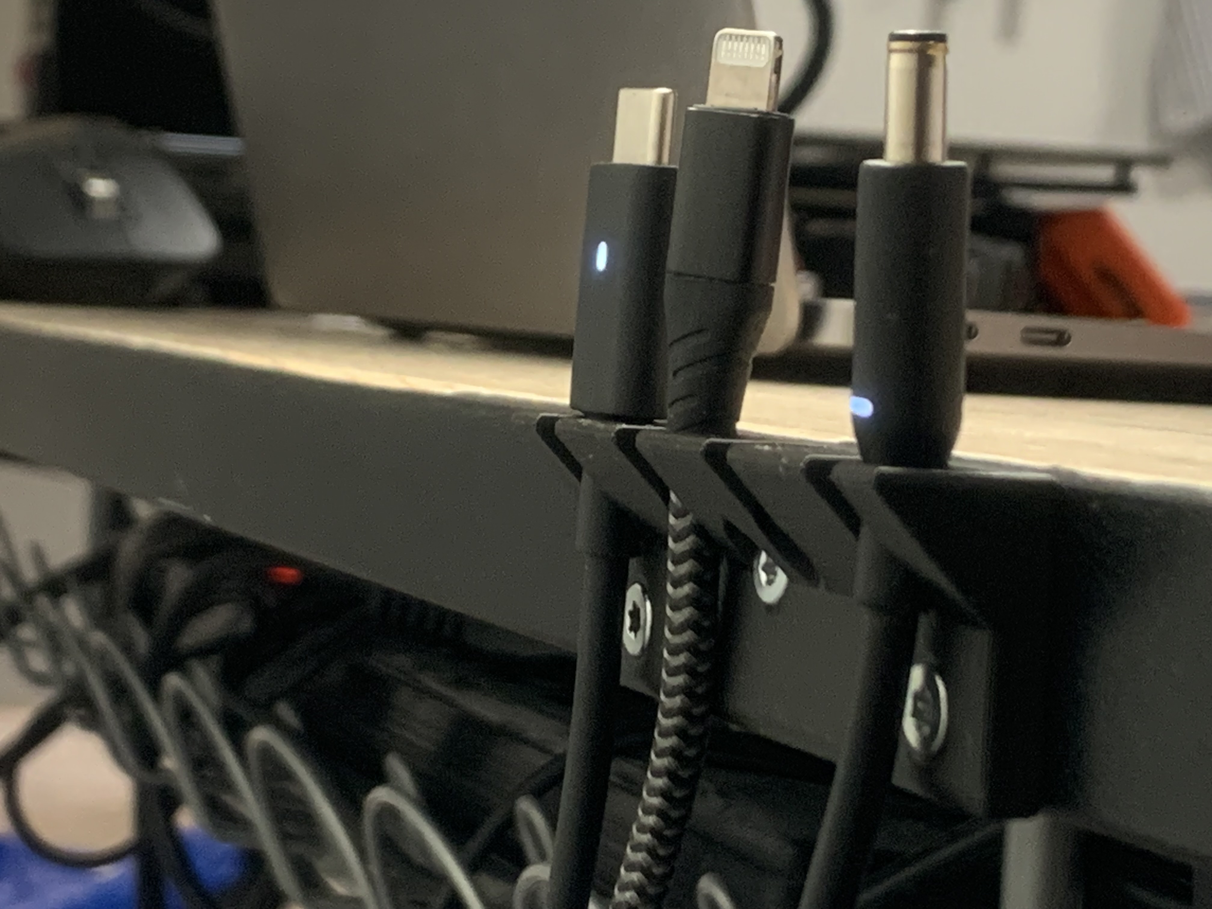 Desk Edge Cable Organizer/Multi Cable Clip