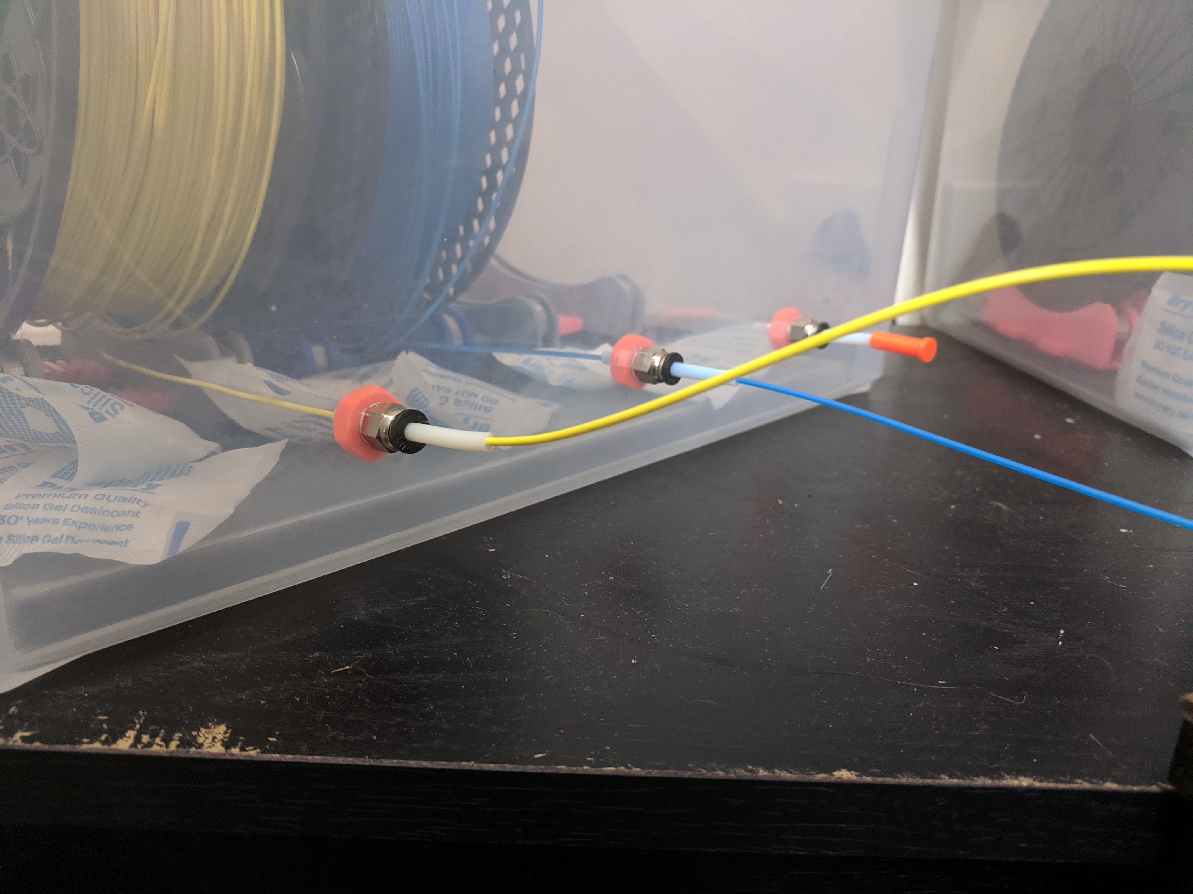 Filament Drybox passthrough Nut