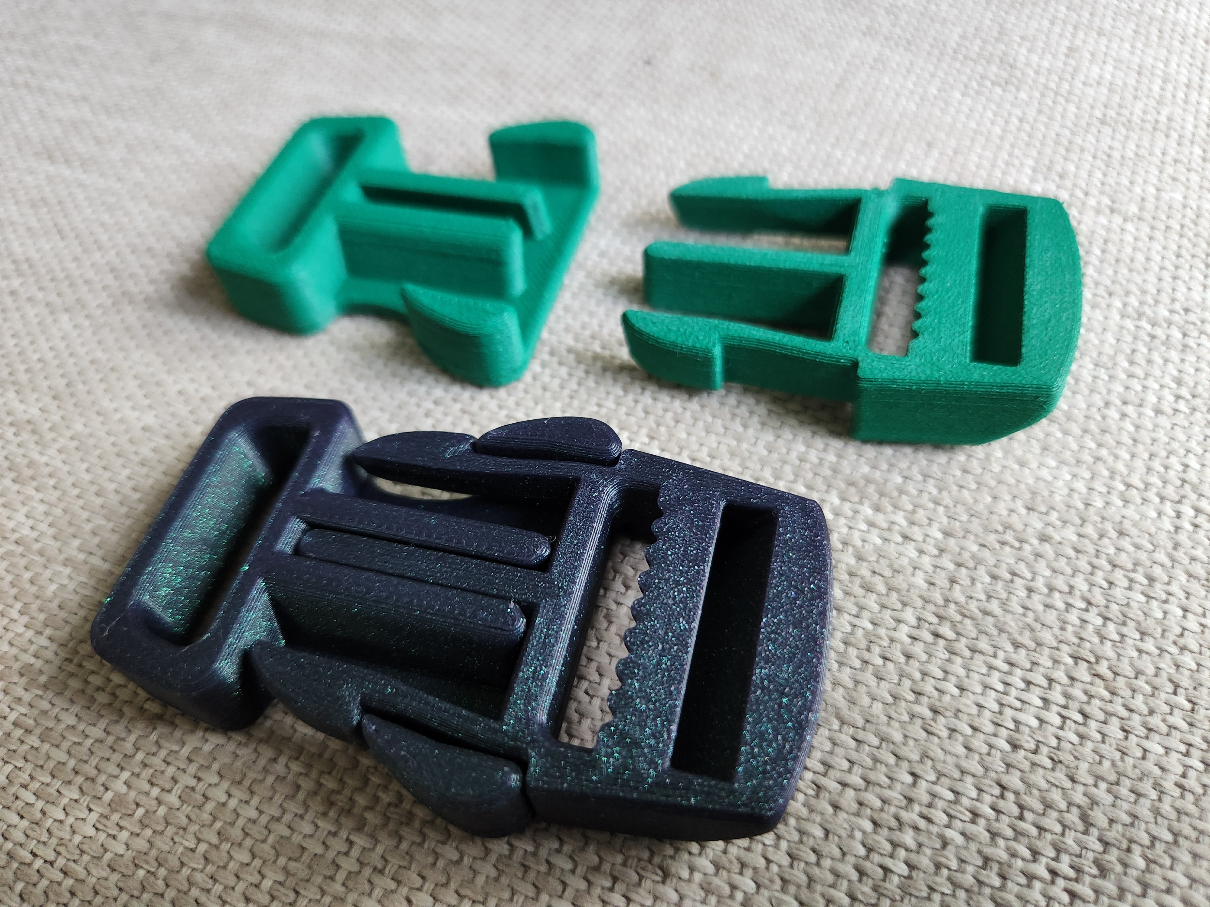 Miniatura 5 do modelo 3D Strong Printable Snap Buckle