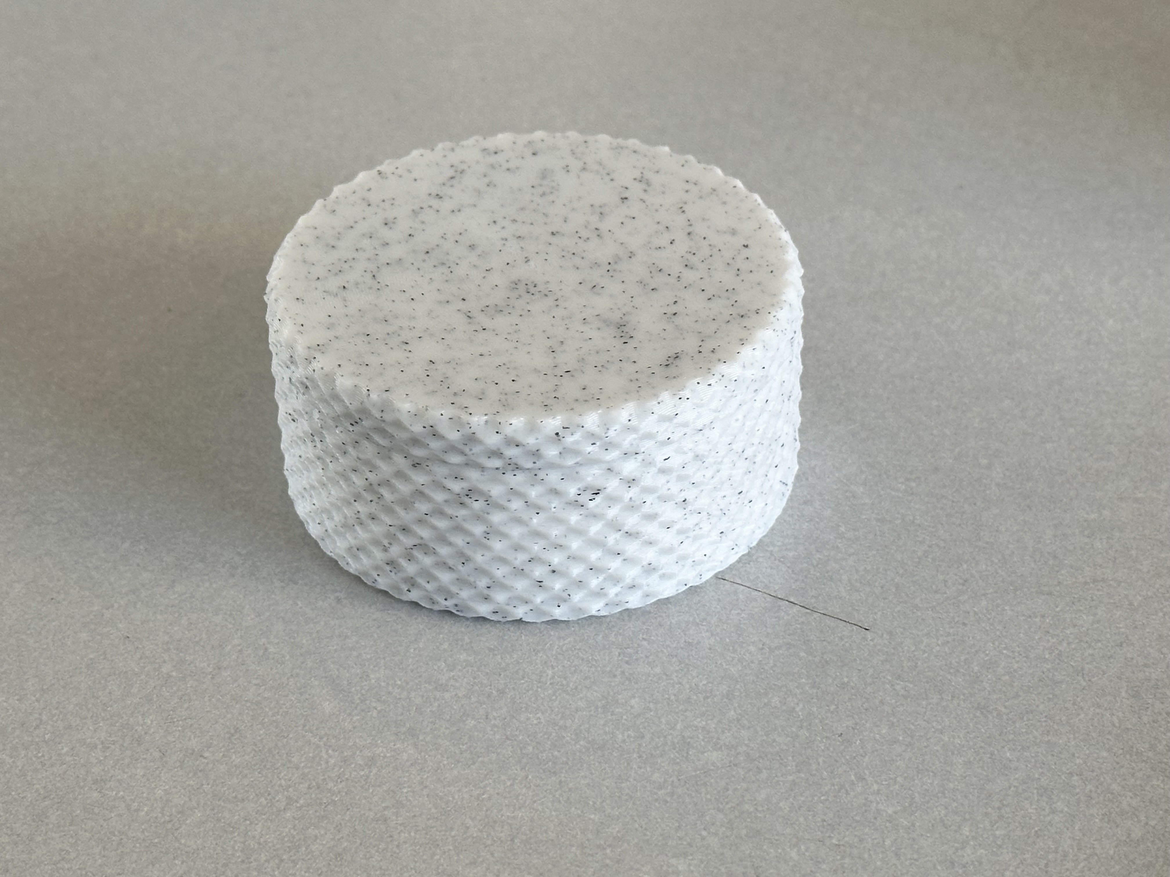 Travel Pill Case (Parameterized) by harris | Download free STL model ...