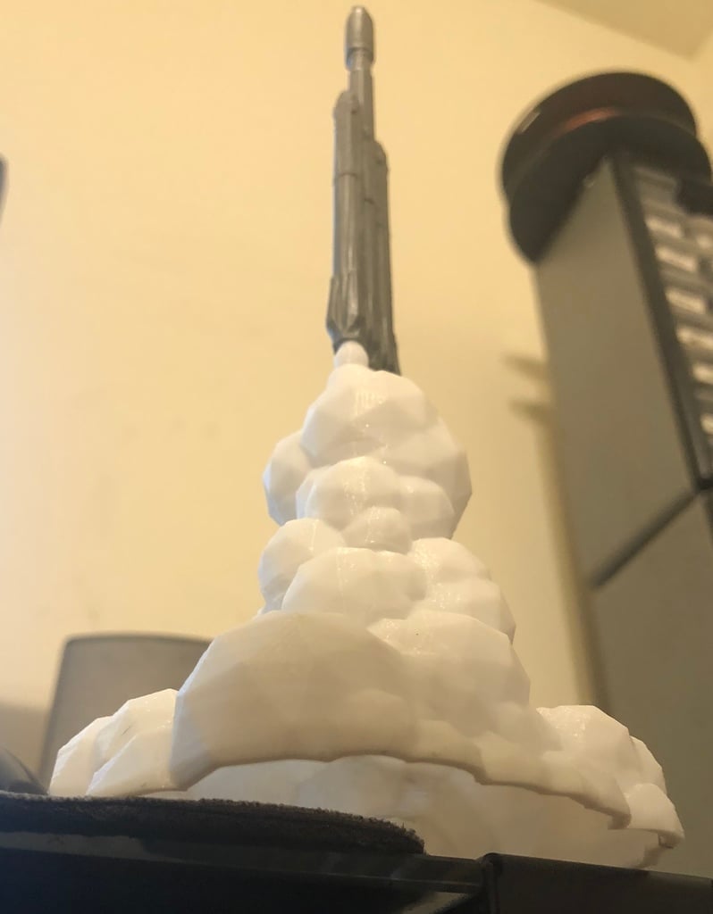 Low poly Falcon Heavy - hollow exhaust