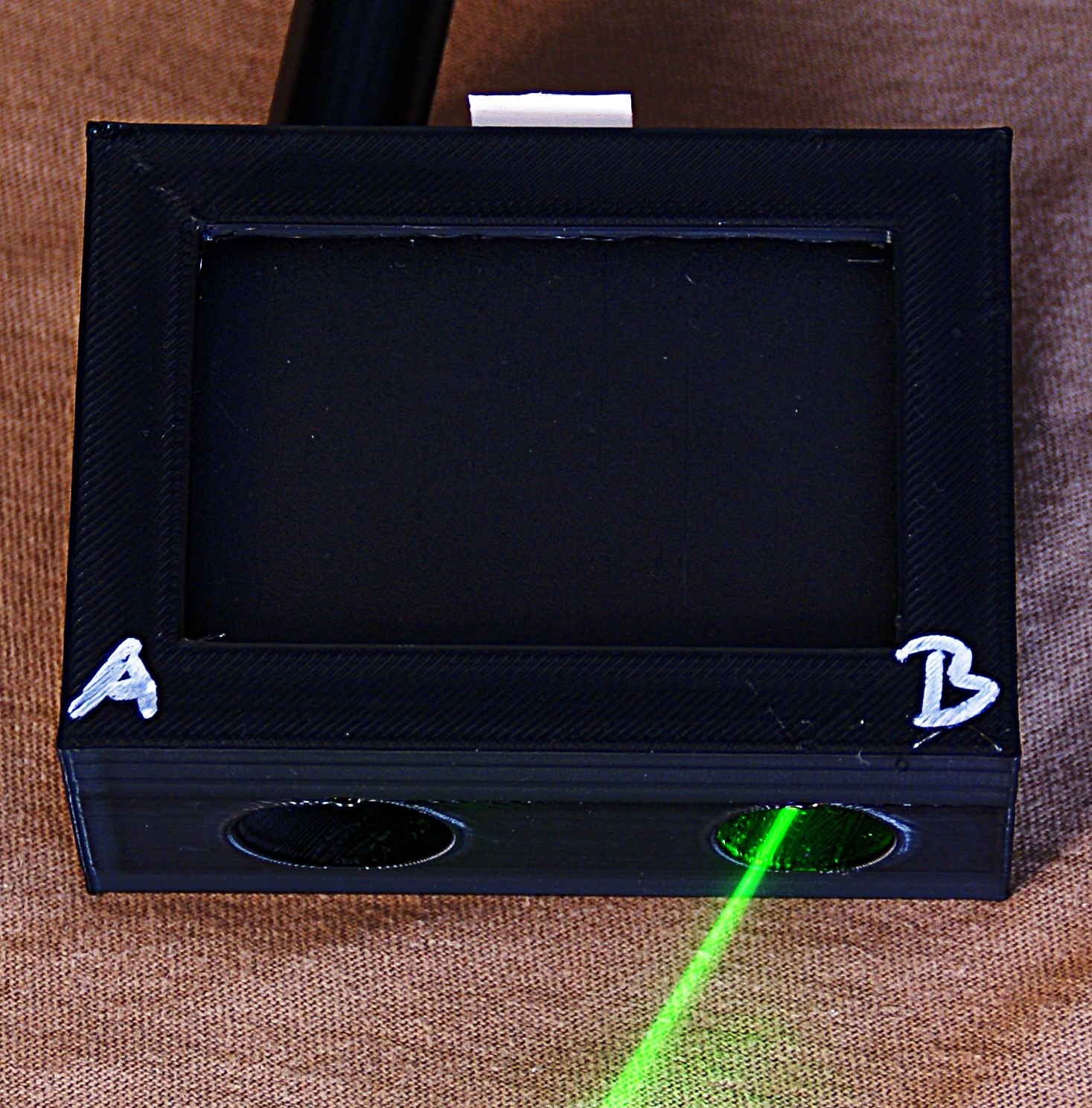 Black boxy pro výuku optiky na ZŠ by Monika Košařová | Download free ...