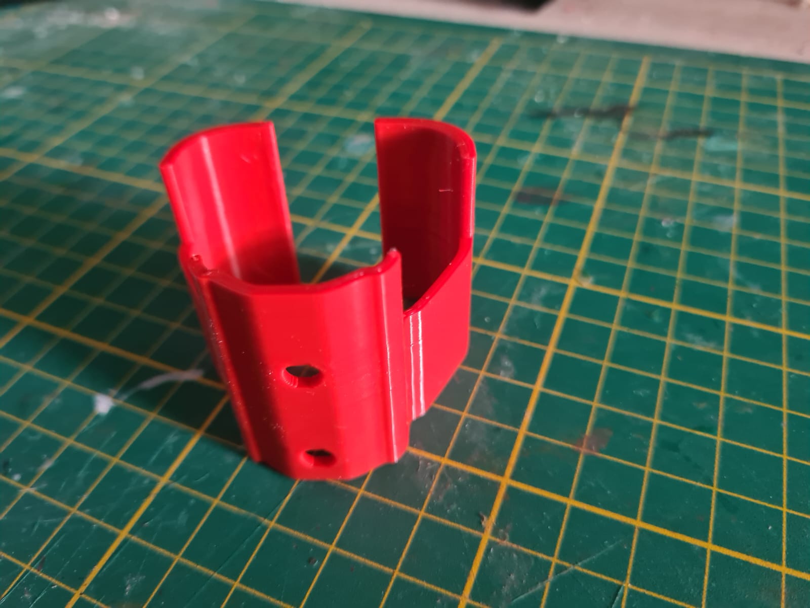 12 volt Ferm AX power battery wall mount by Chlamkanon | Download free ...