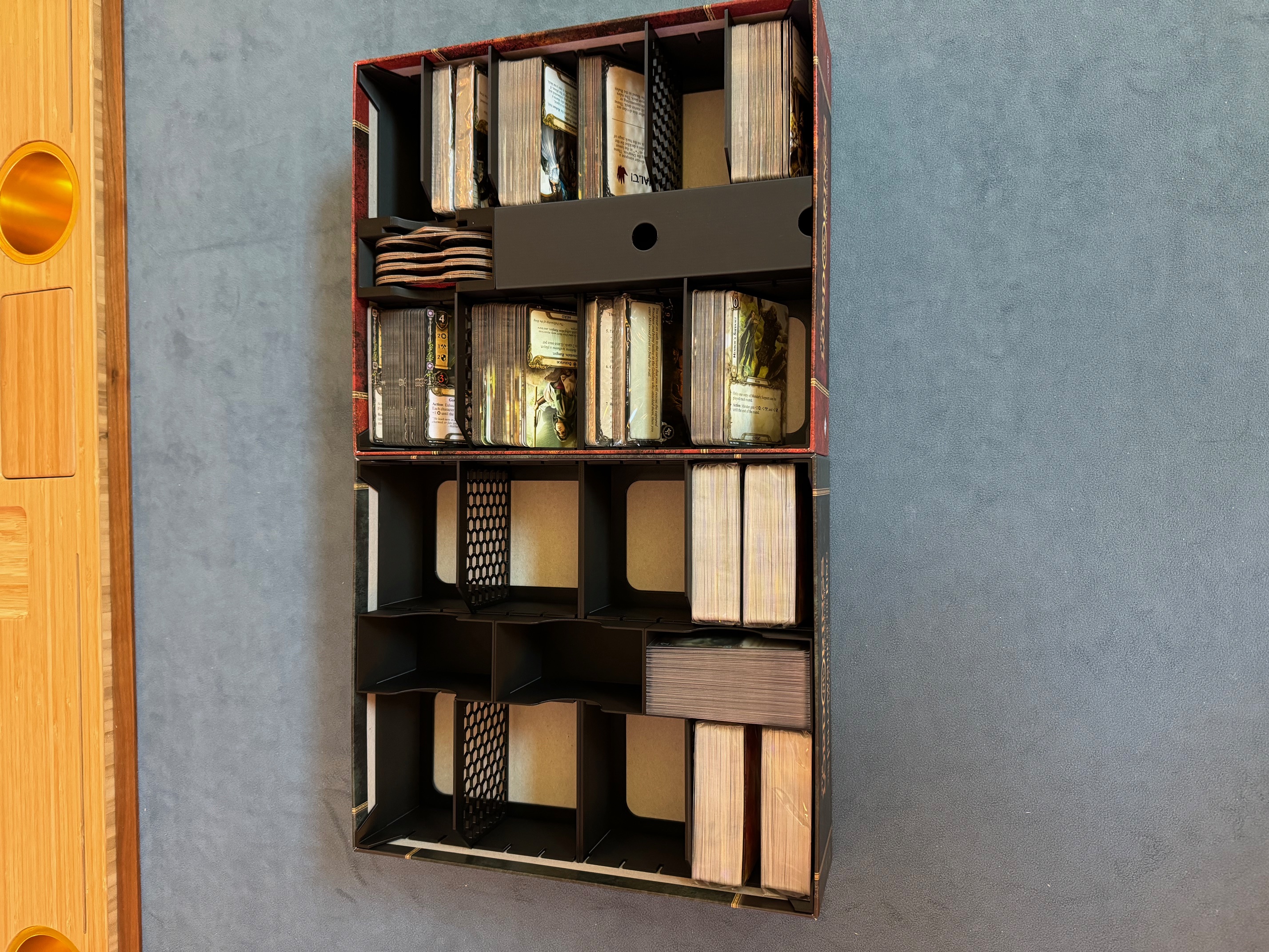 Middle Section Cardholder for LOTR / Marvel / Arkham LCG Big Box