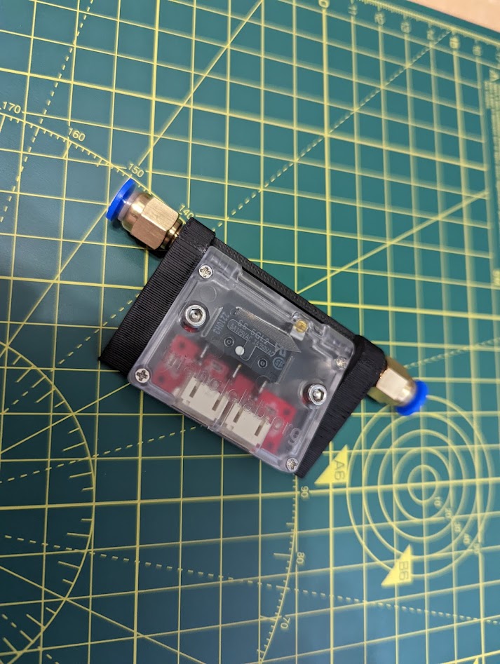 Trianglelab Filament Sensor Bowden Coupler Mount