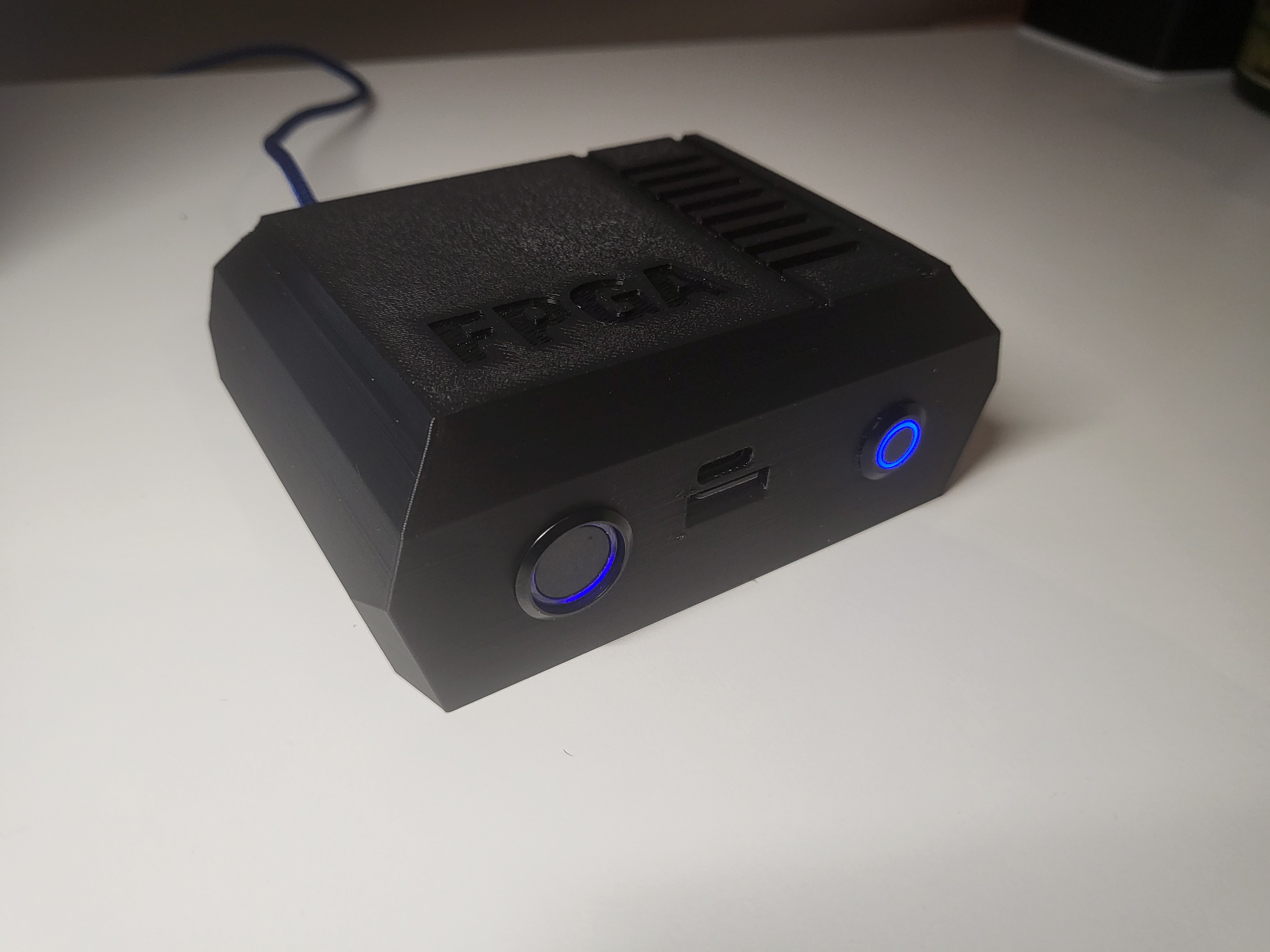 NEStang FPGA-Bluetooth Case - NES-Videogame