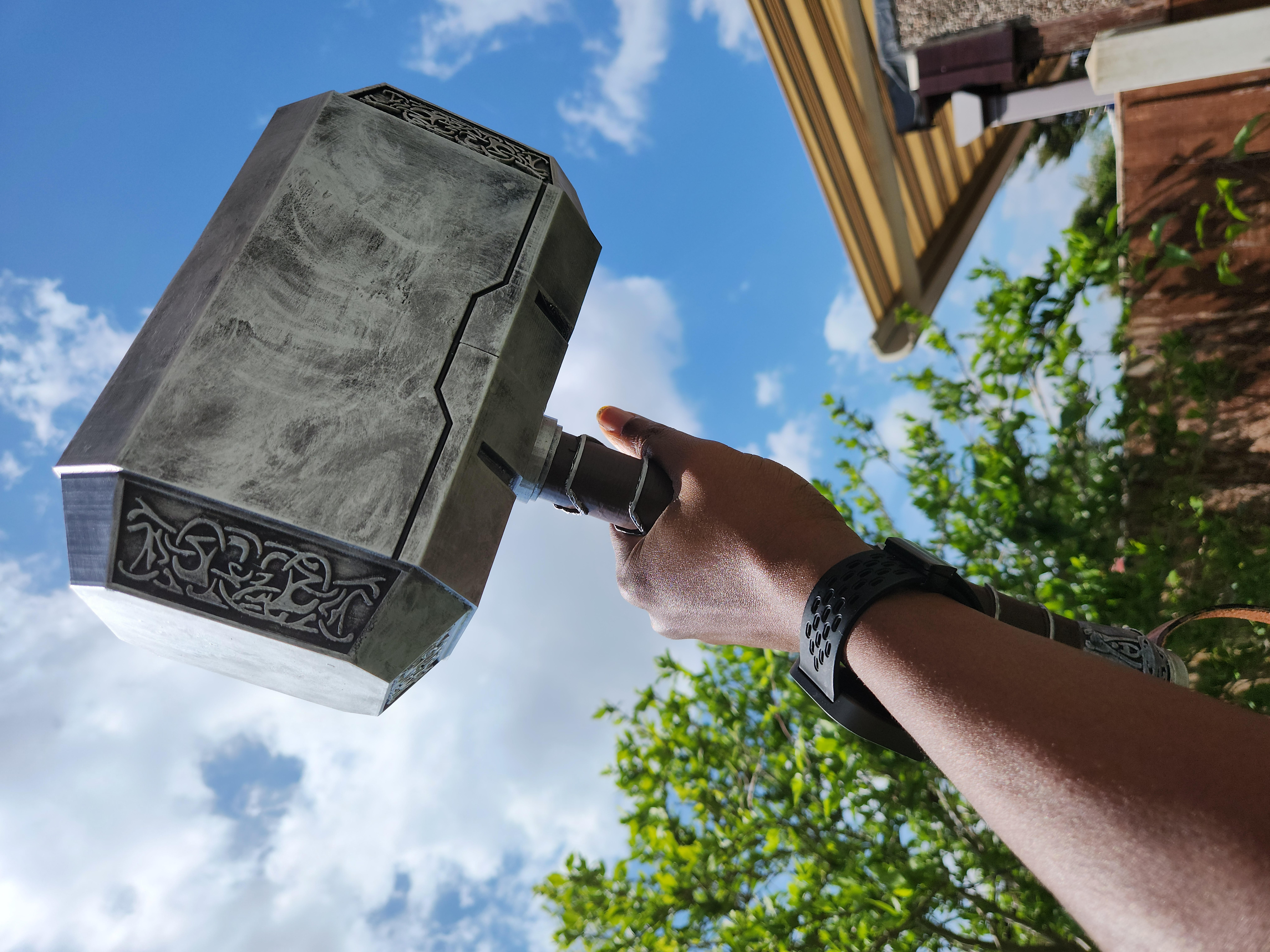 Thor's Hammer Mjolnir - Life-size Prop with wall mount