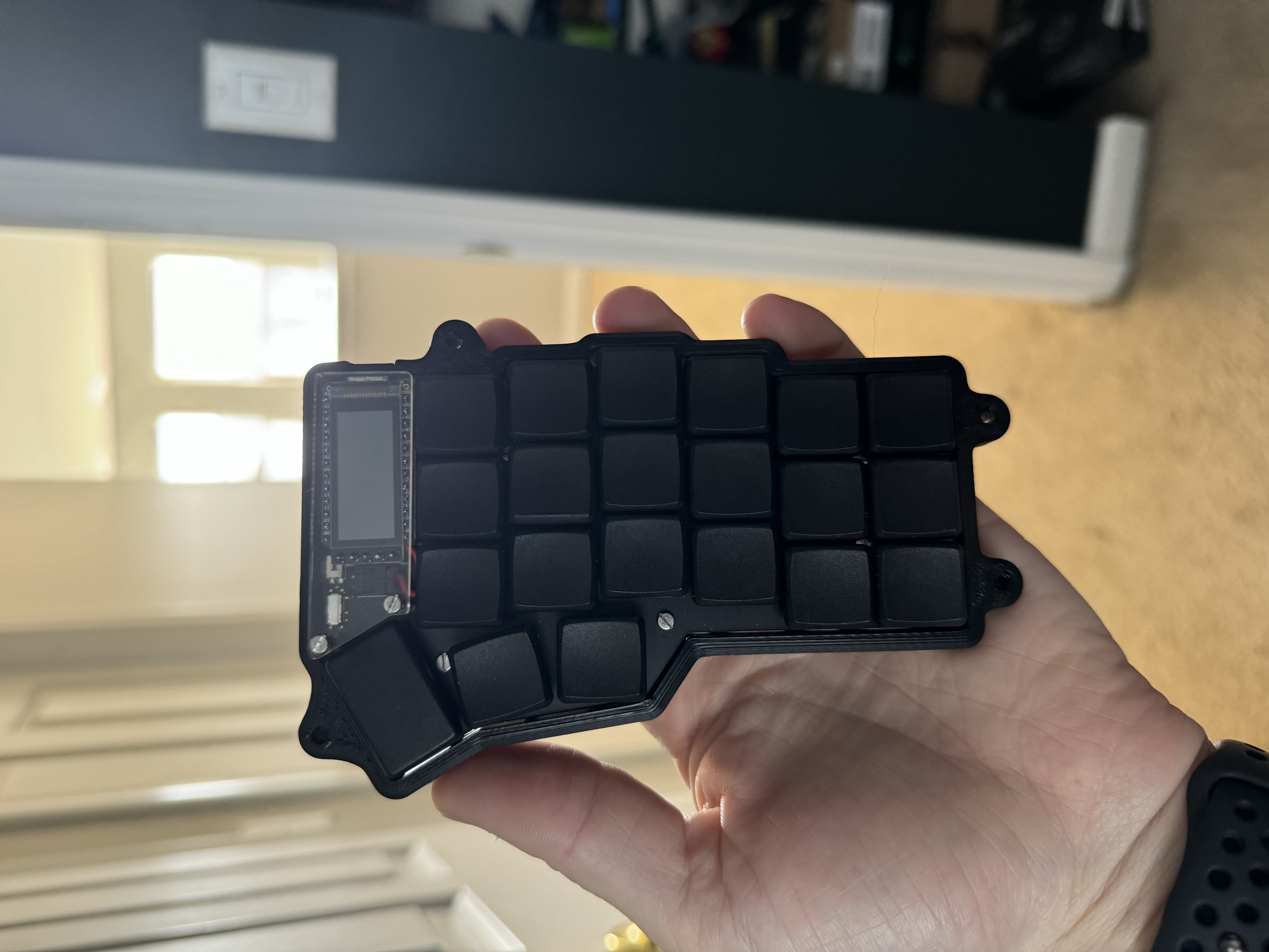 Choc Corne Case | Tenting | Honeycomb