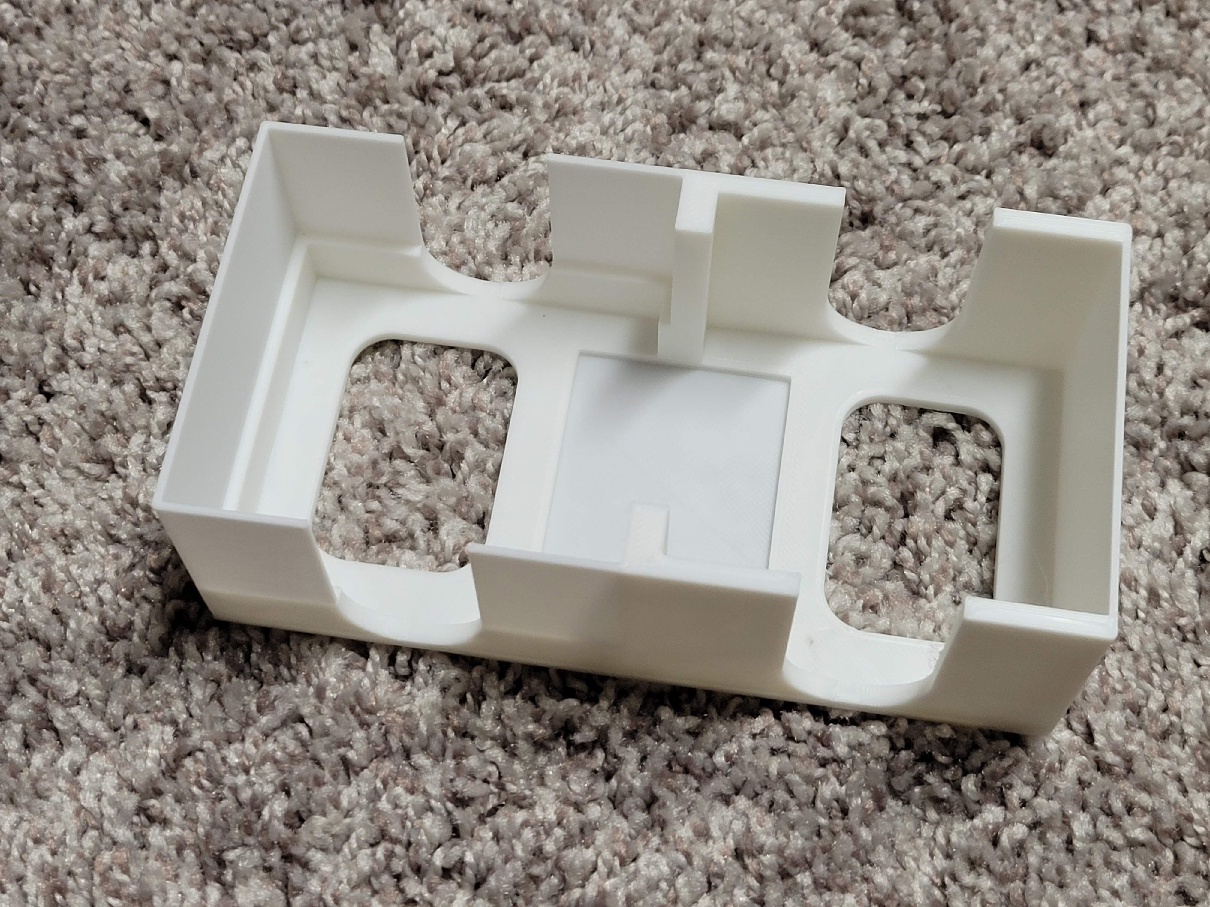 Miniatura 4 do modelo 3D Codenames Organizer and Storage