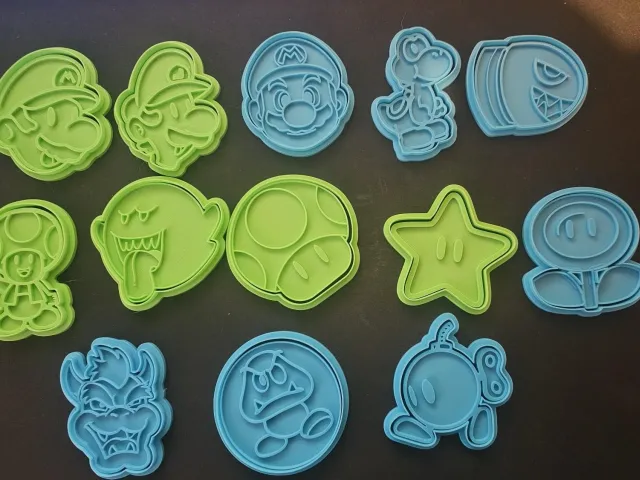 mario cookie cutter and stamp, set of 13