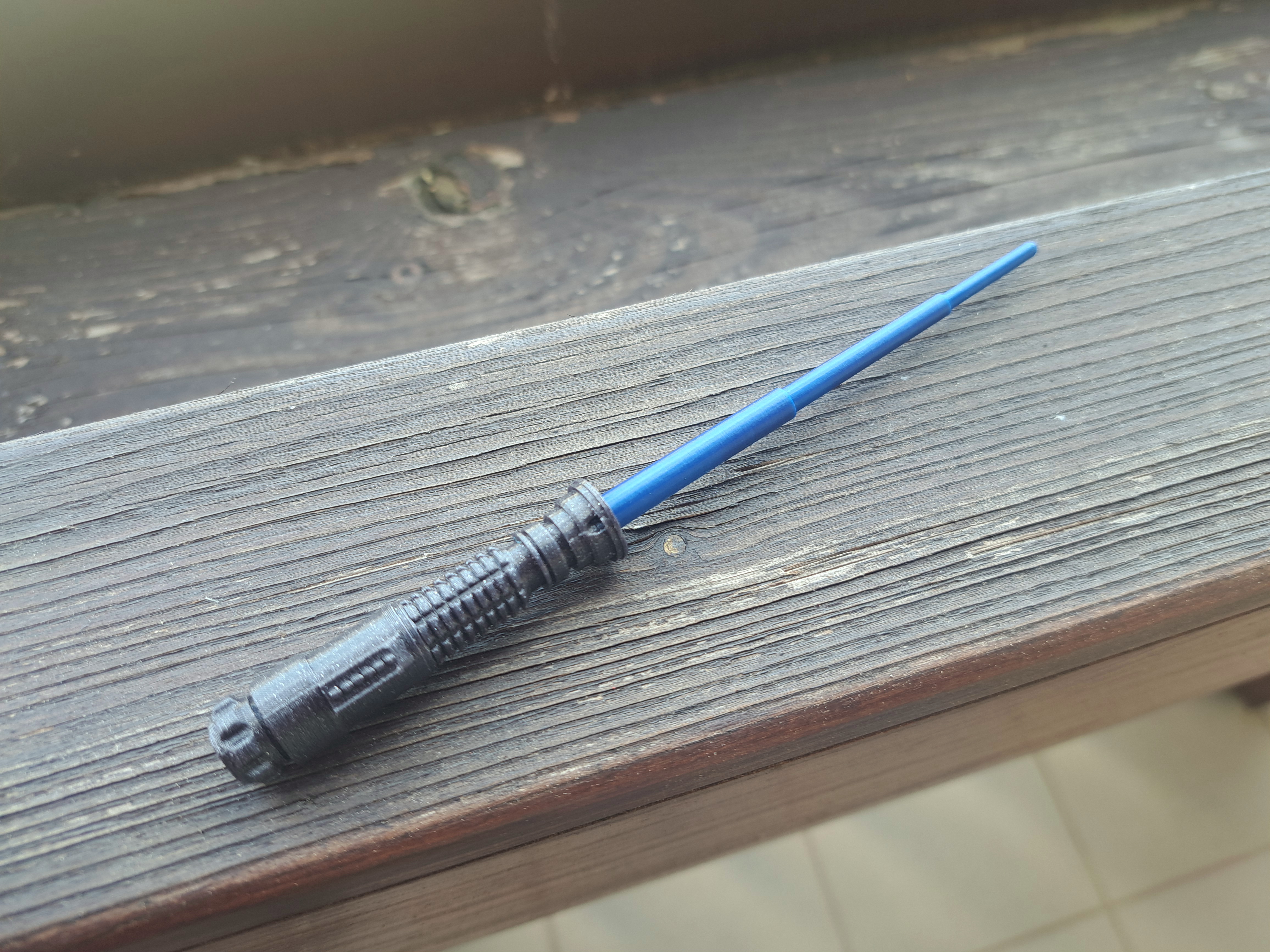 Lightsaber Keychain - extended blade