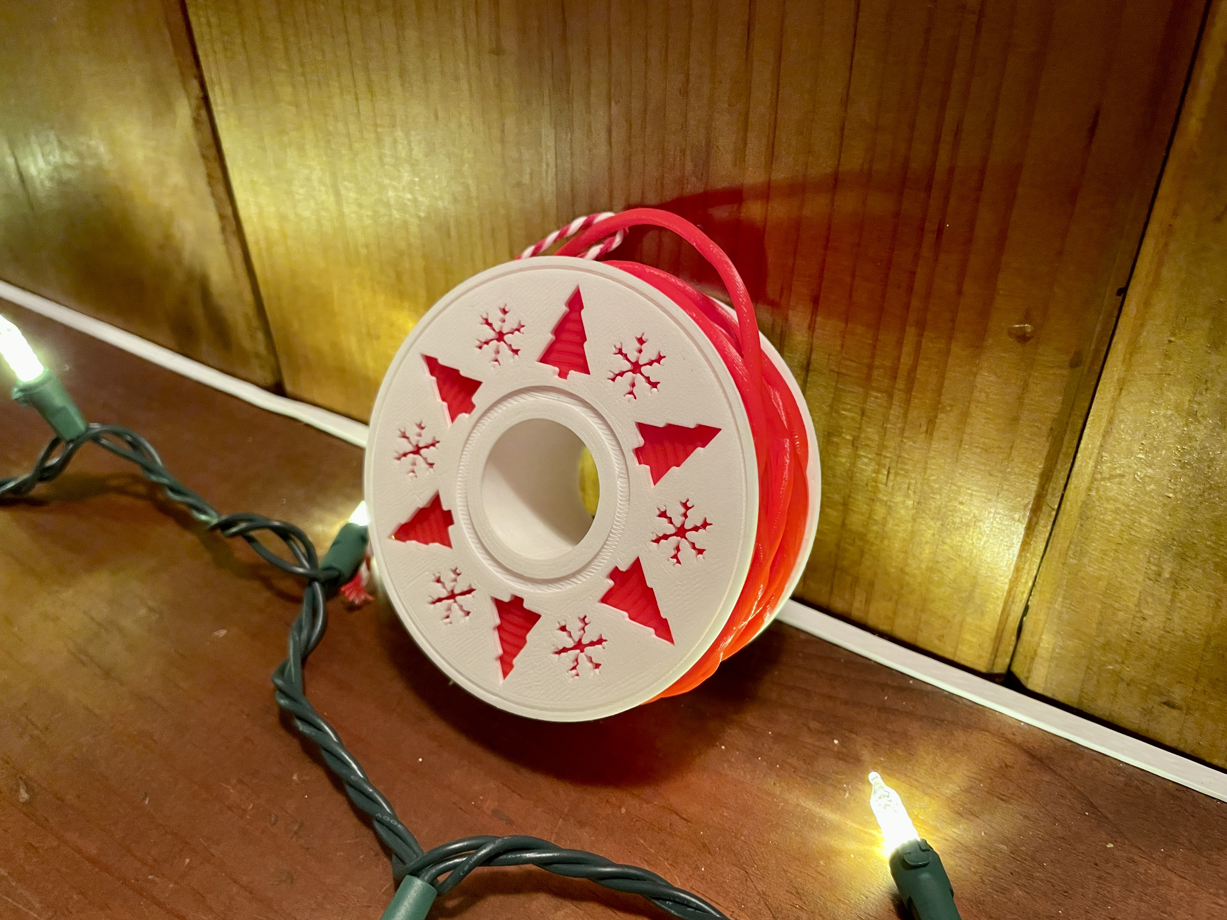 Tangled Spool Ornament — miniatura 3