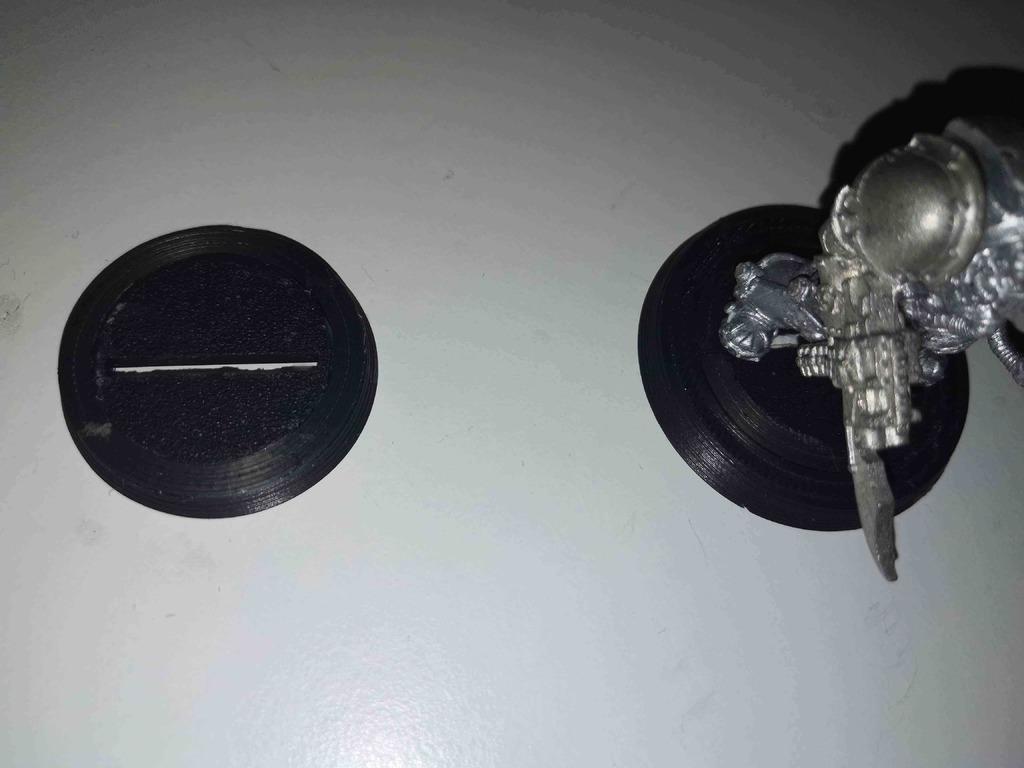 25mm to 32mm base extension with smooth rim, 25mm to 40mm included also