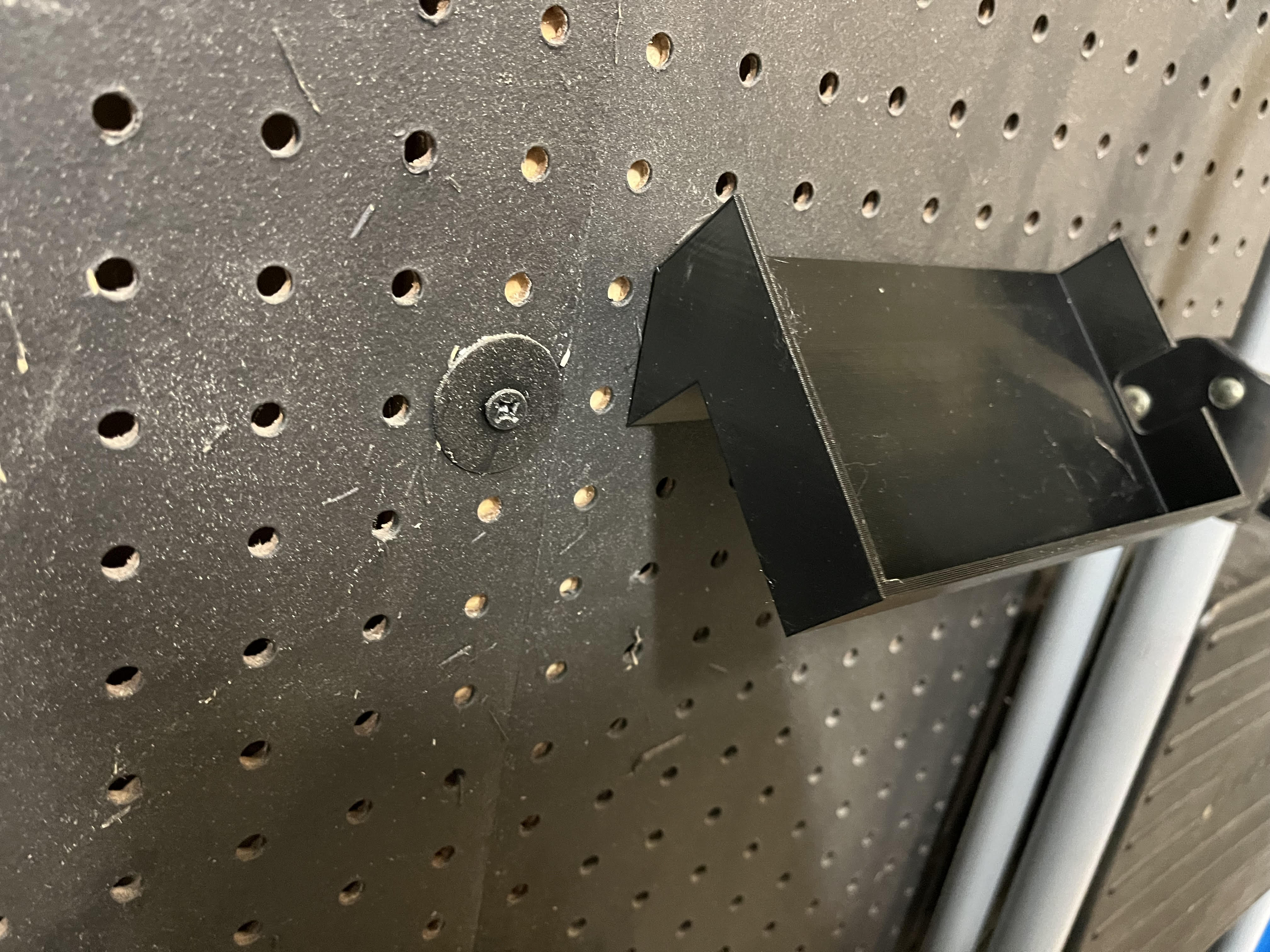 Silicone Wood Glue Tray Pegboard Mount by CrematedEmpanada Download