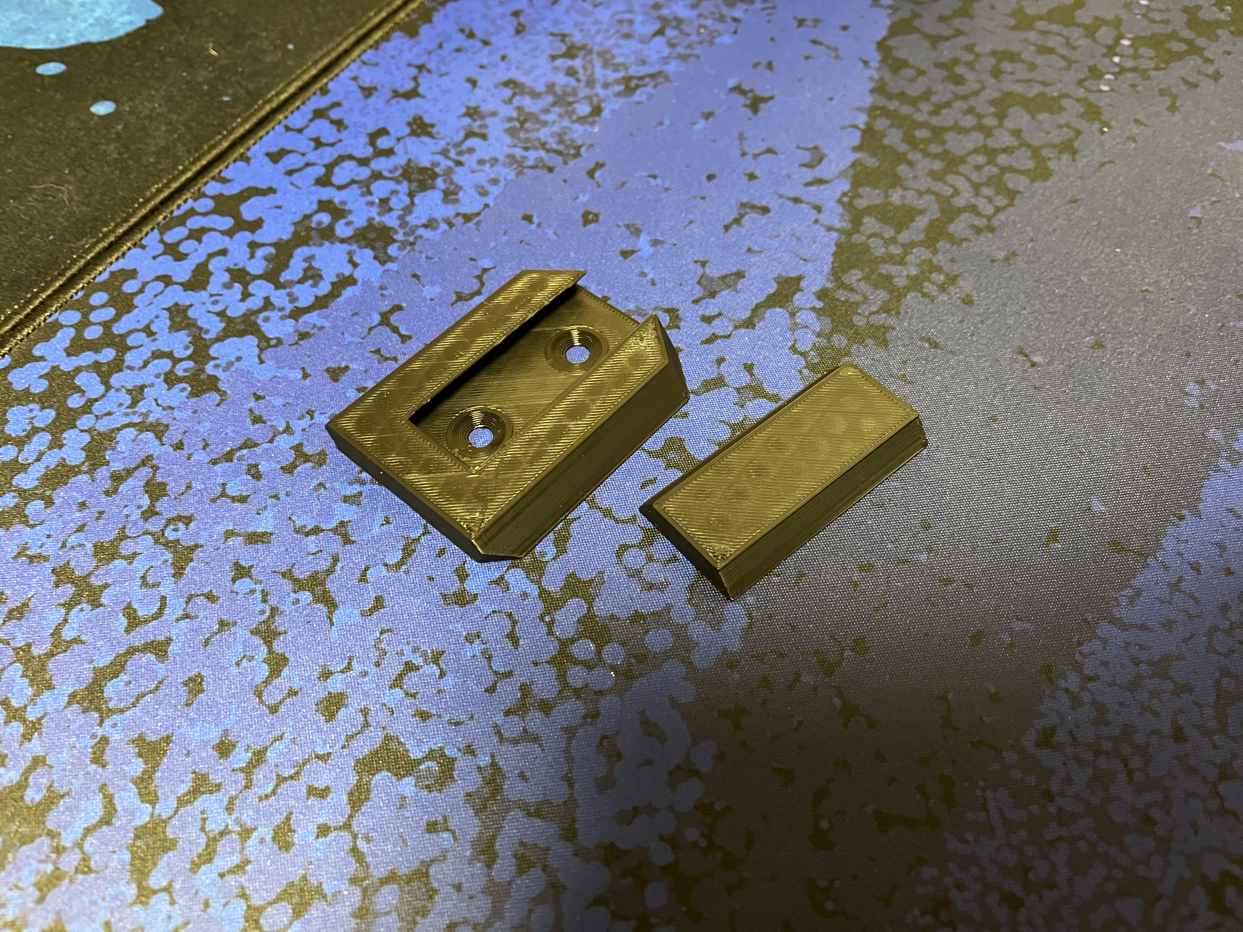 Wider wall mount without mounting holes 3D model thumbnail
