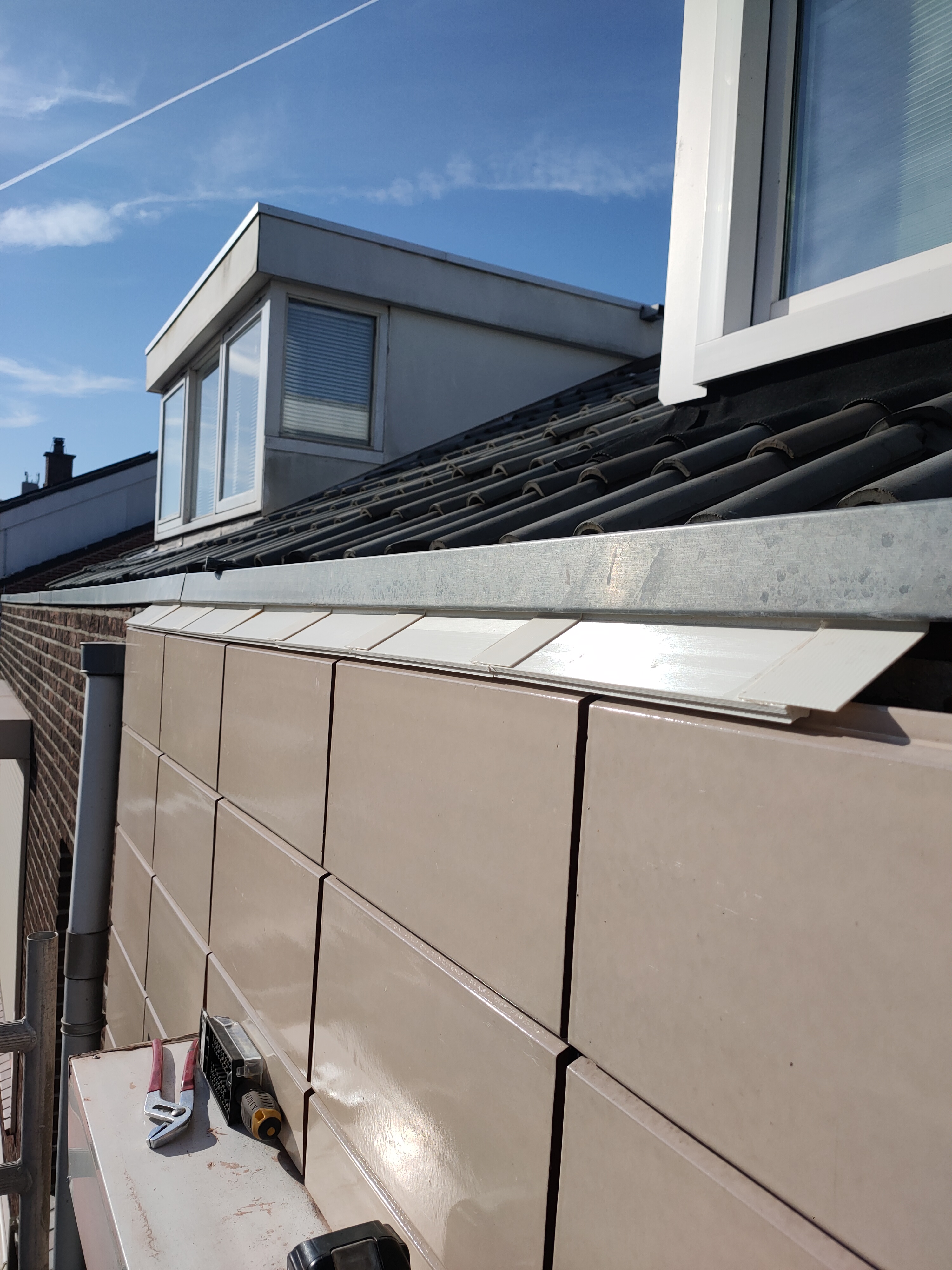 creaton wall tiles cover