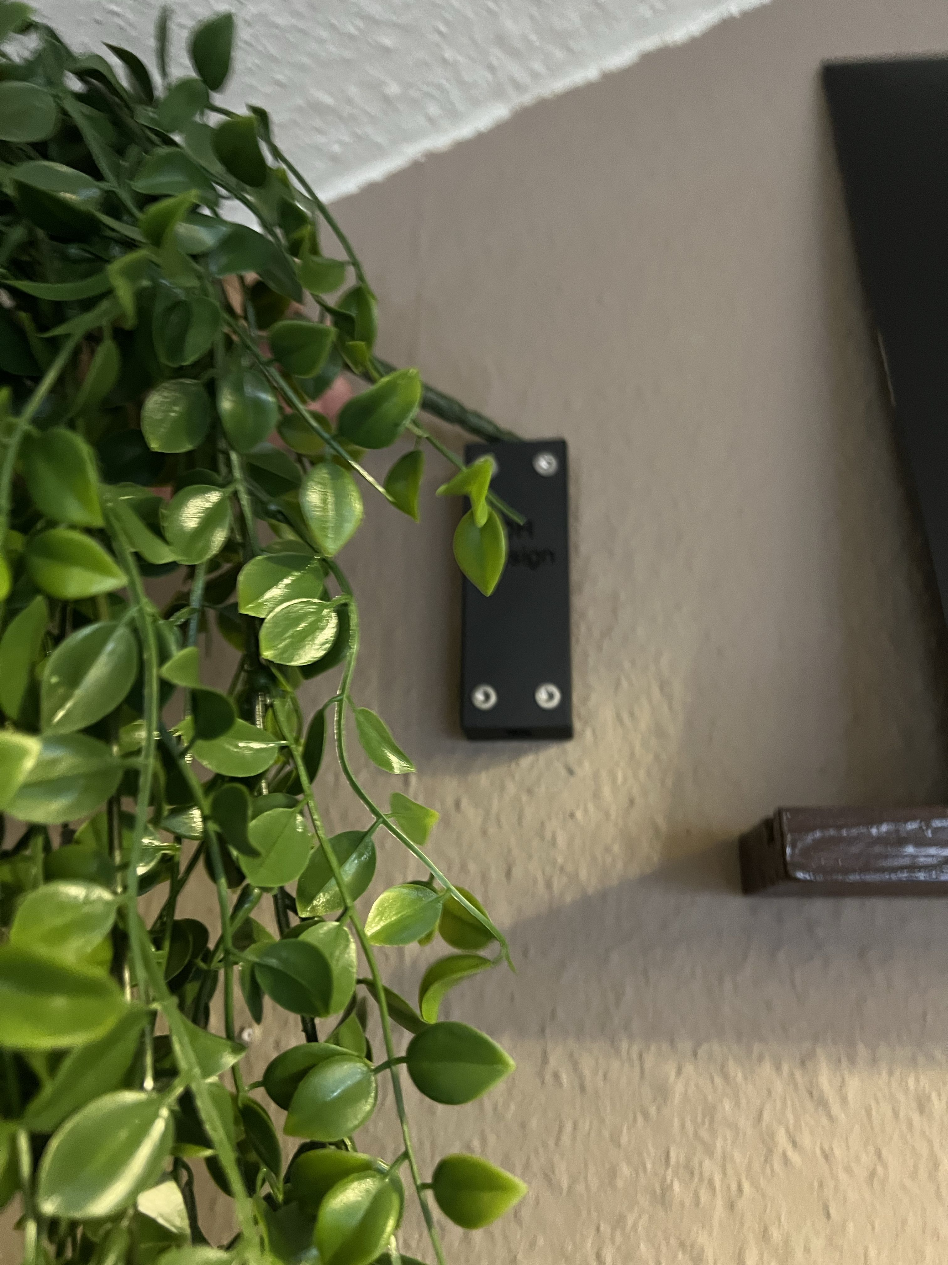 Mica Flower Wall Mount