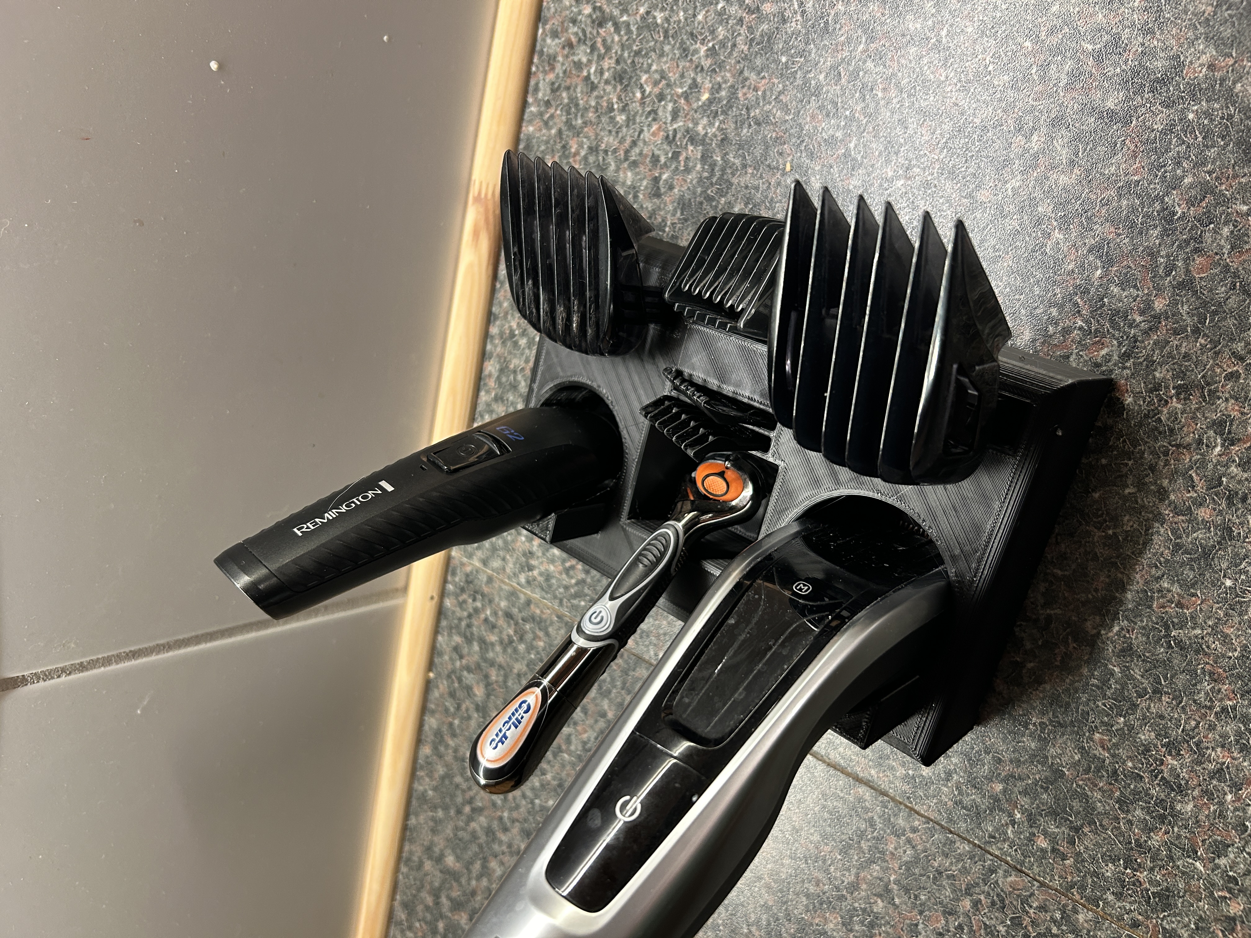 Shaver/Hair trimmer set holder stand by henkol | Download free STL ...